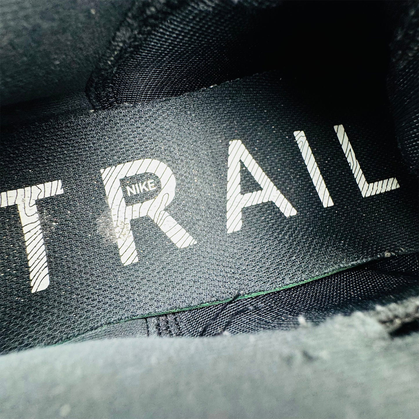 Nike Pegasus Trail 2 Black White Shoes (Size 40) - DA8698-001