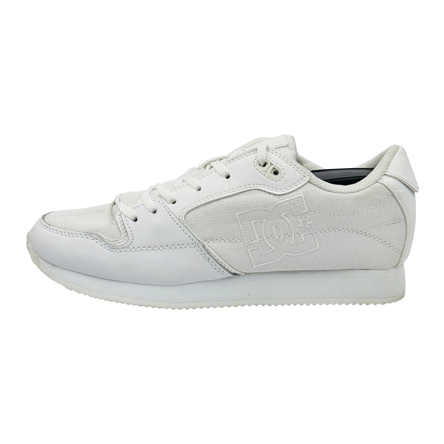 DC Alias White Sneakers (Size 40.5) - ADJS700094