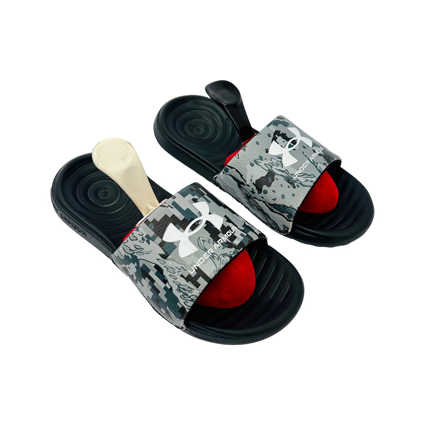 Right Side image of Under Armour Boy's Gray Slippers (Size 35) - 3024438-001