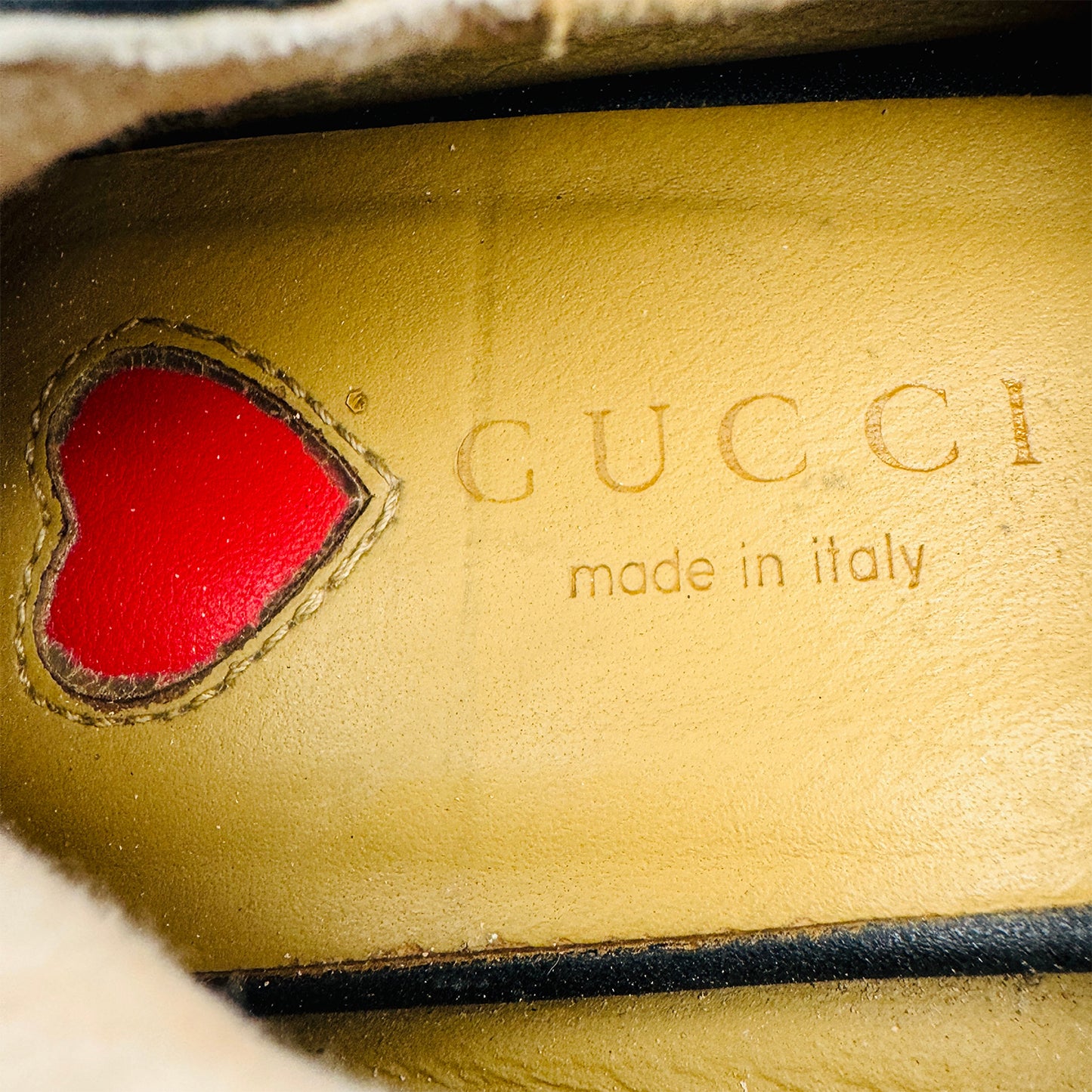 Gucci Women's Peyton Black Loafers (Size 35)