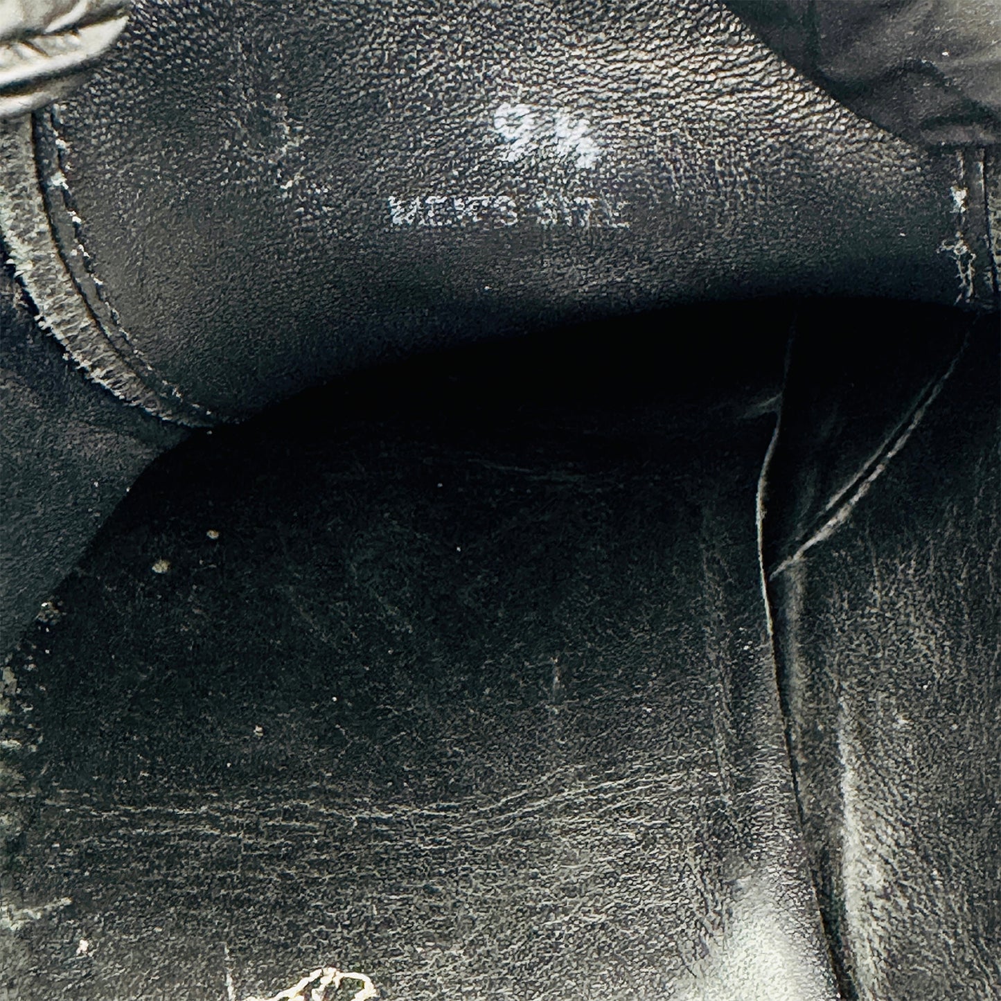 Tod’s Men's Black Wingtip Brogue Shoes (Size 44)