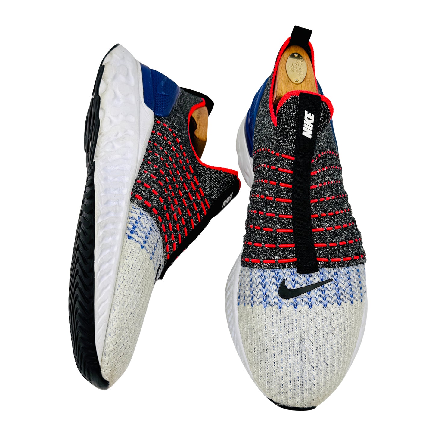 Nike React Phantom Run Flyknit 2 Shoes (Size 43) - CJ0277-002