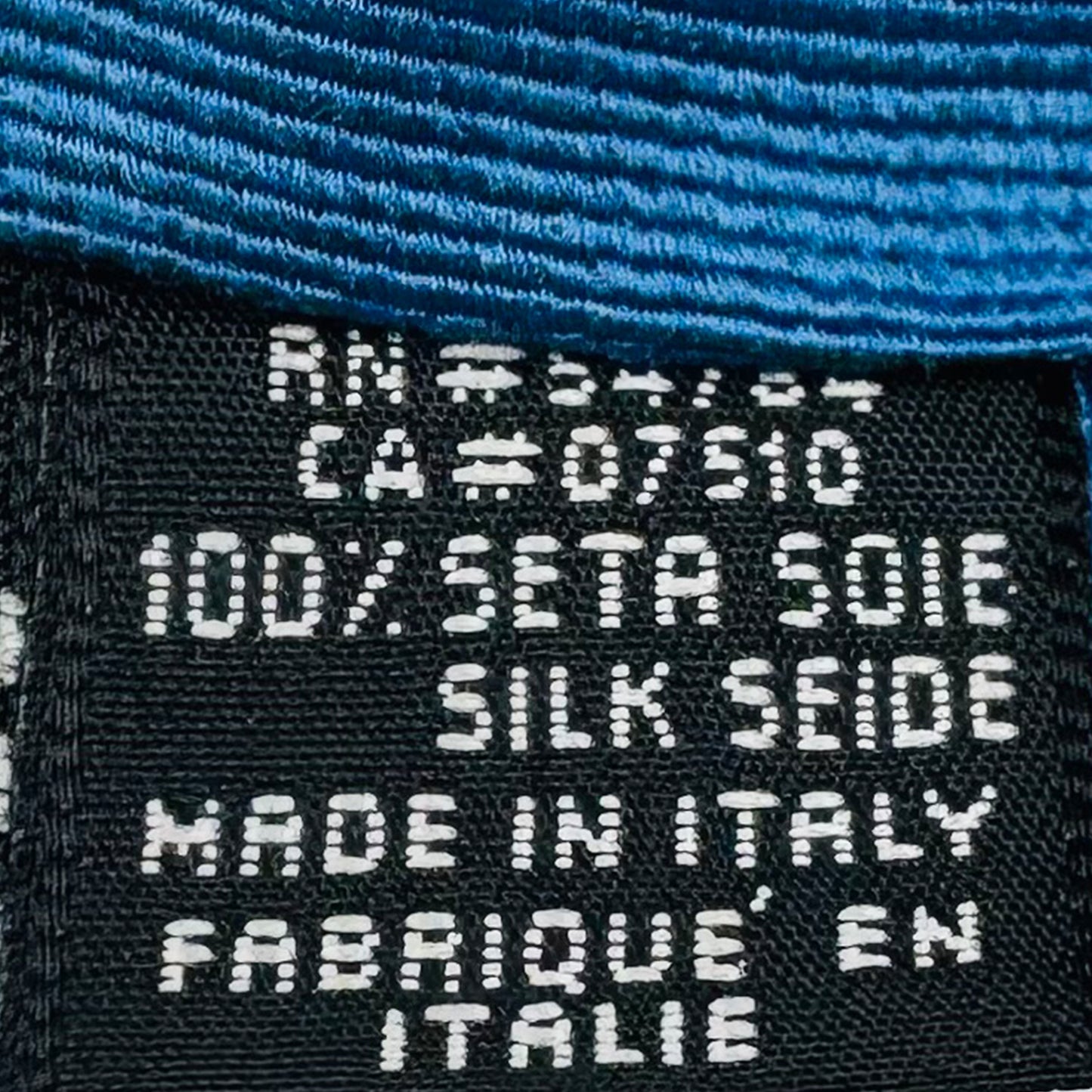 Armani Collezioni Blue Silk Tie (Size Regular)