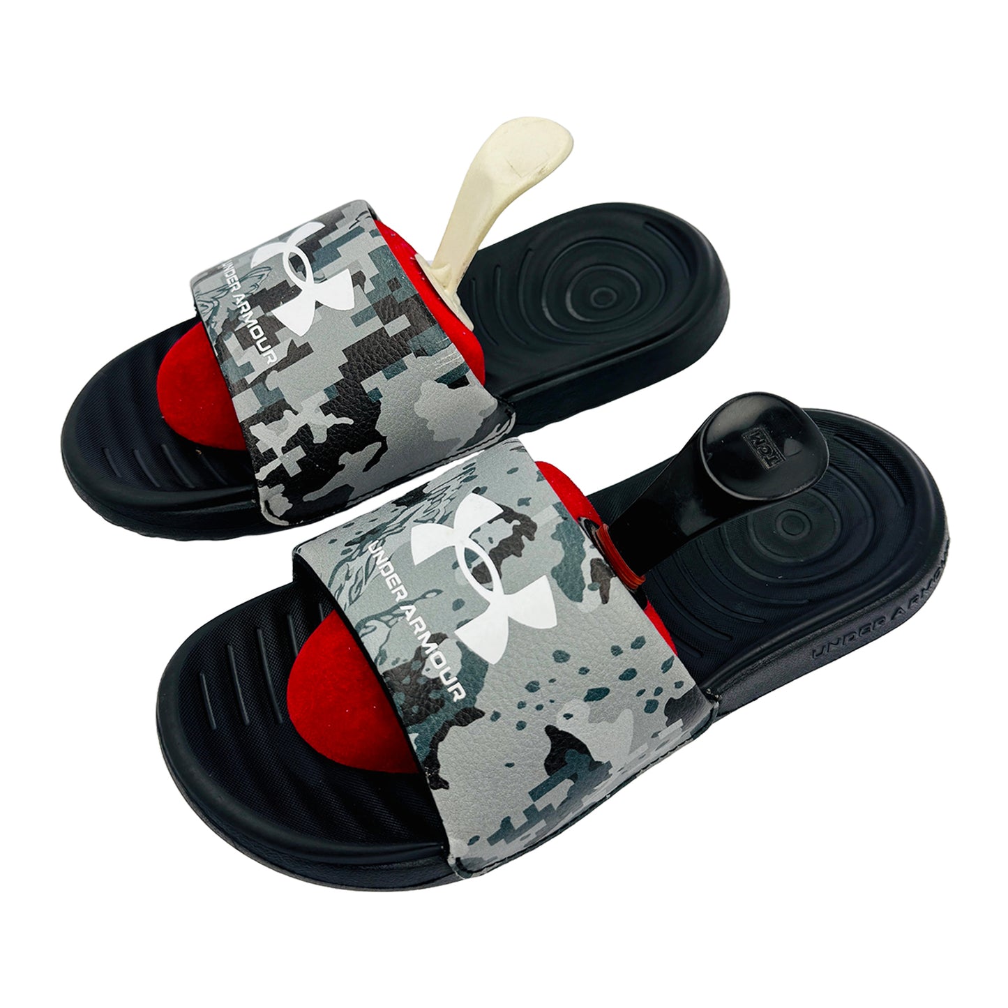 Left Side image of Under Armour Boy's Gray Slippers (Size 35) - 3024438-001