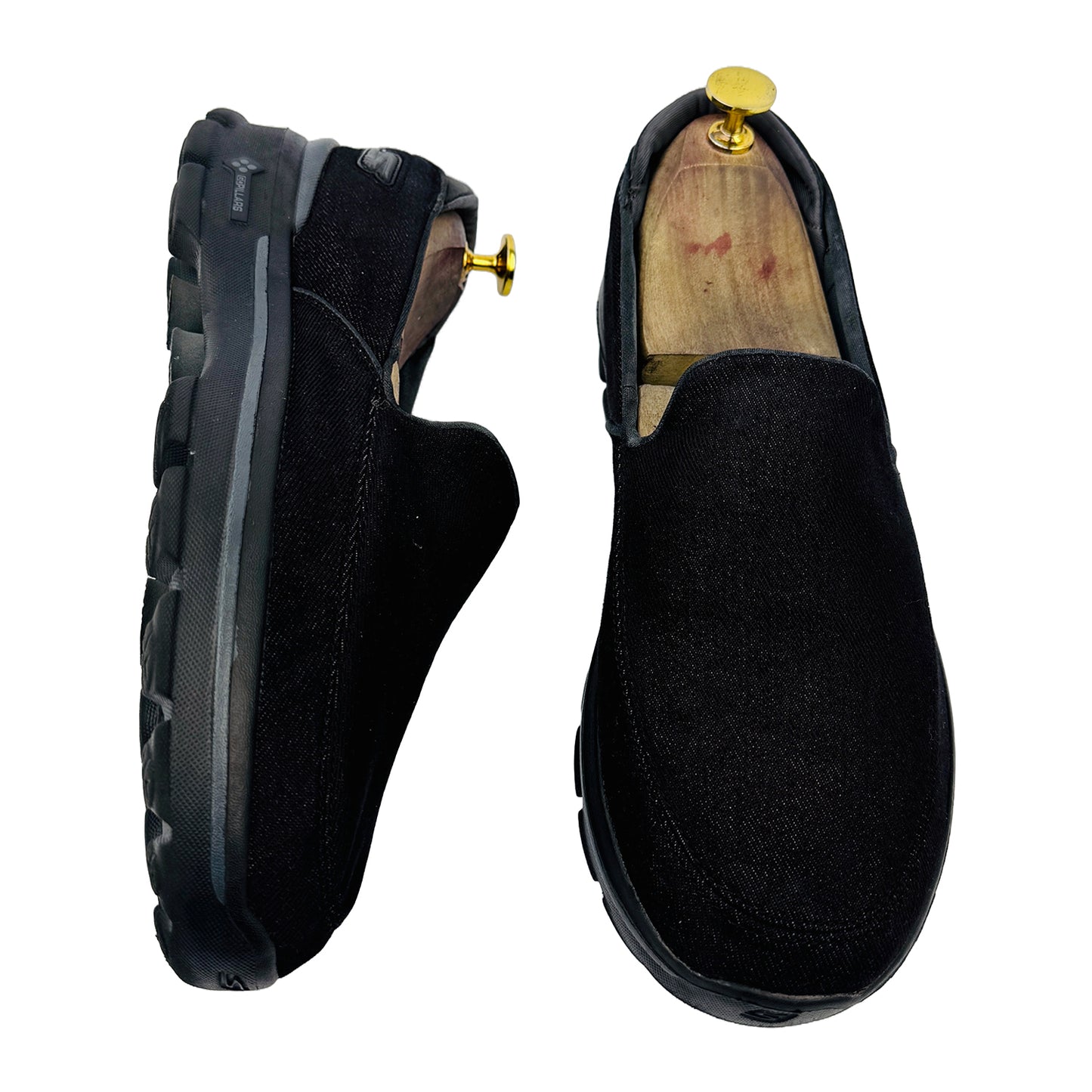 One Front One Cross image of Skechers Men's Go Walk 3 Black Shoes (Size 42.5) - 53984 BBK