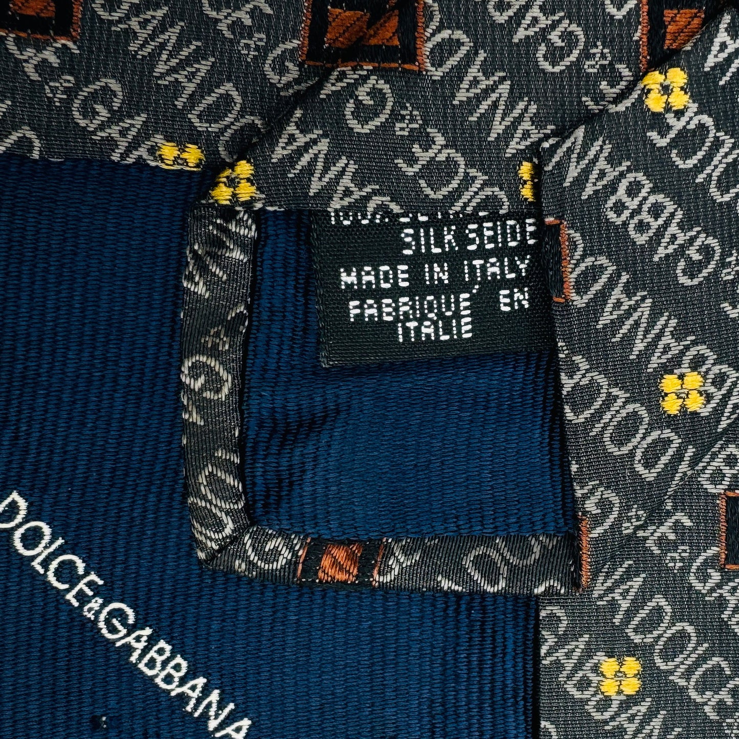 Dolce & Gabbana Black 'All Over Text' Tie (Size Regular)