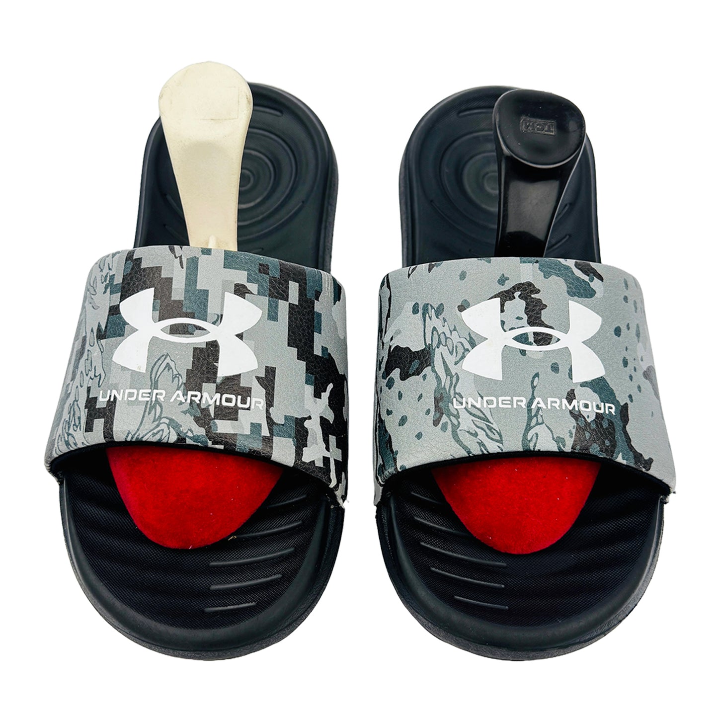 Front image of Under Armour Boy's Gray Slippers (Size 35) - 3024438-001