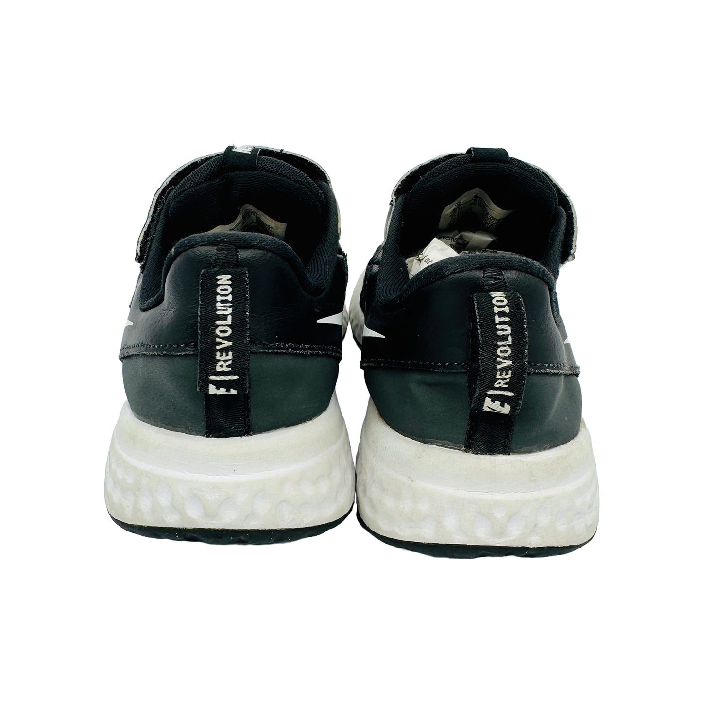 Back Side image of Nike Kid's Revolution 5 Shoes (Size 34) - BQ5672-003