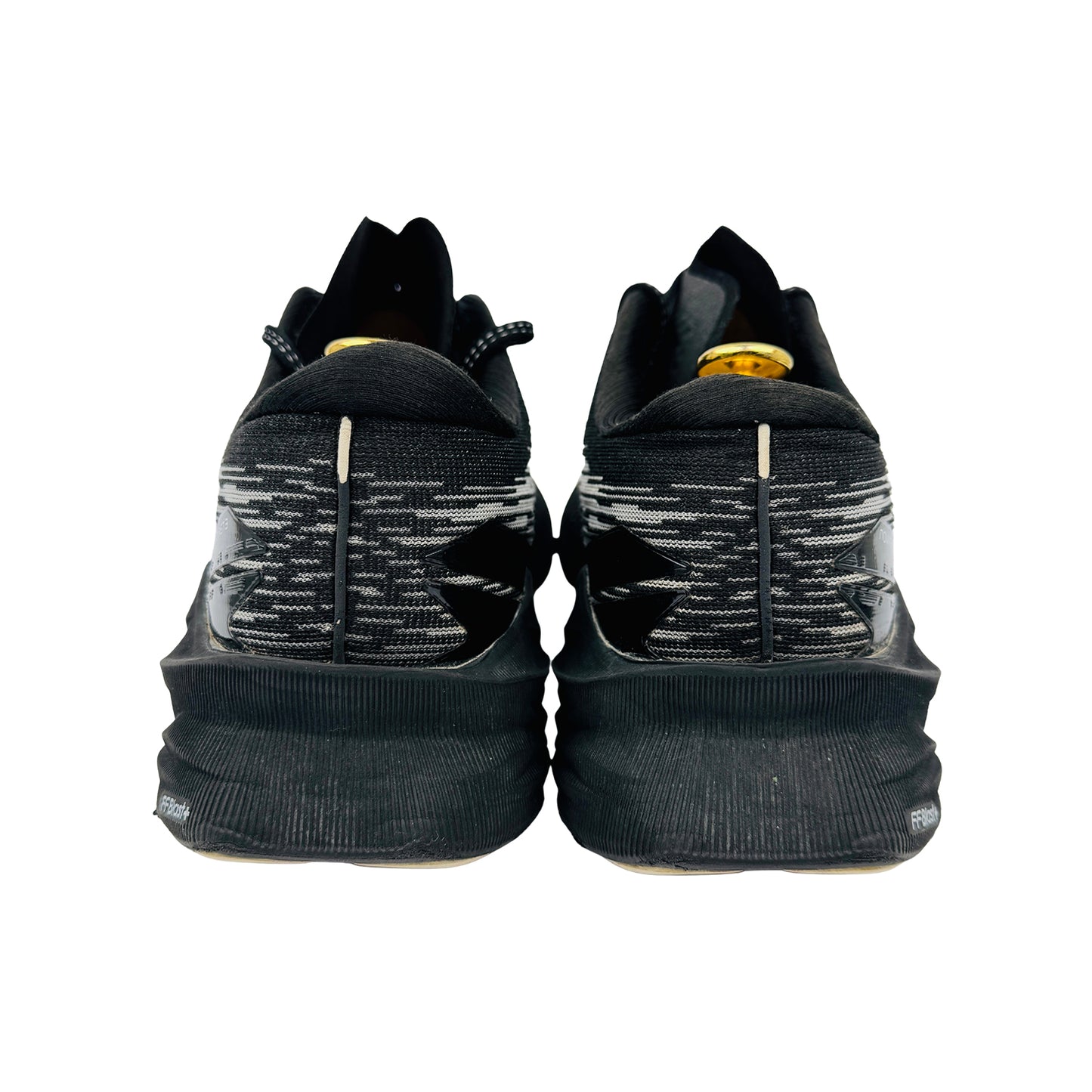 Asics Men's Novablast 3 Shoes (Size 44) - 1011B458