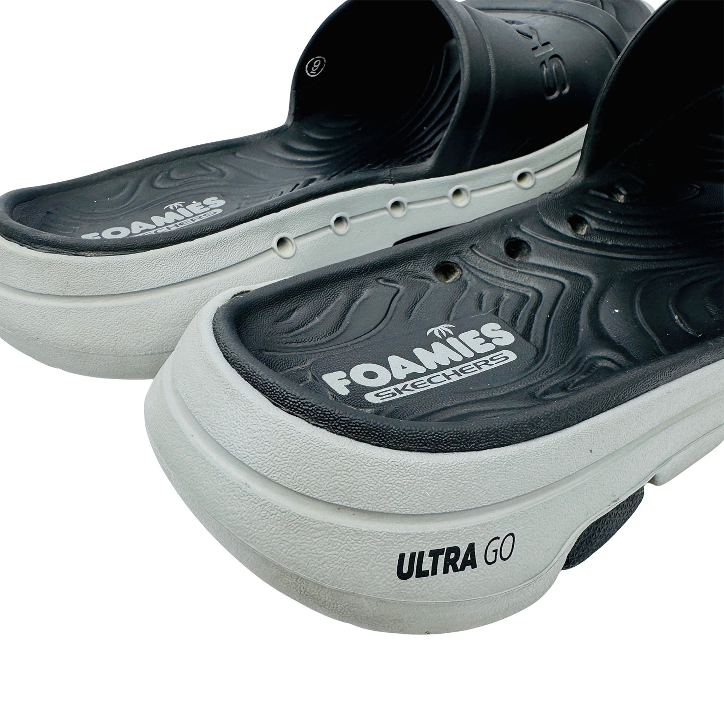 Skechers Go Walk 5 - Surfs Out Slides (Size 39/40) - 243005-BKGY