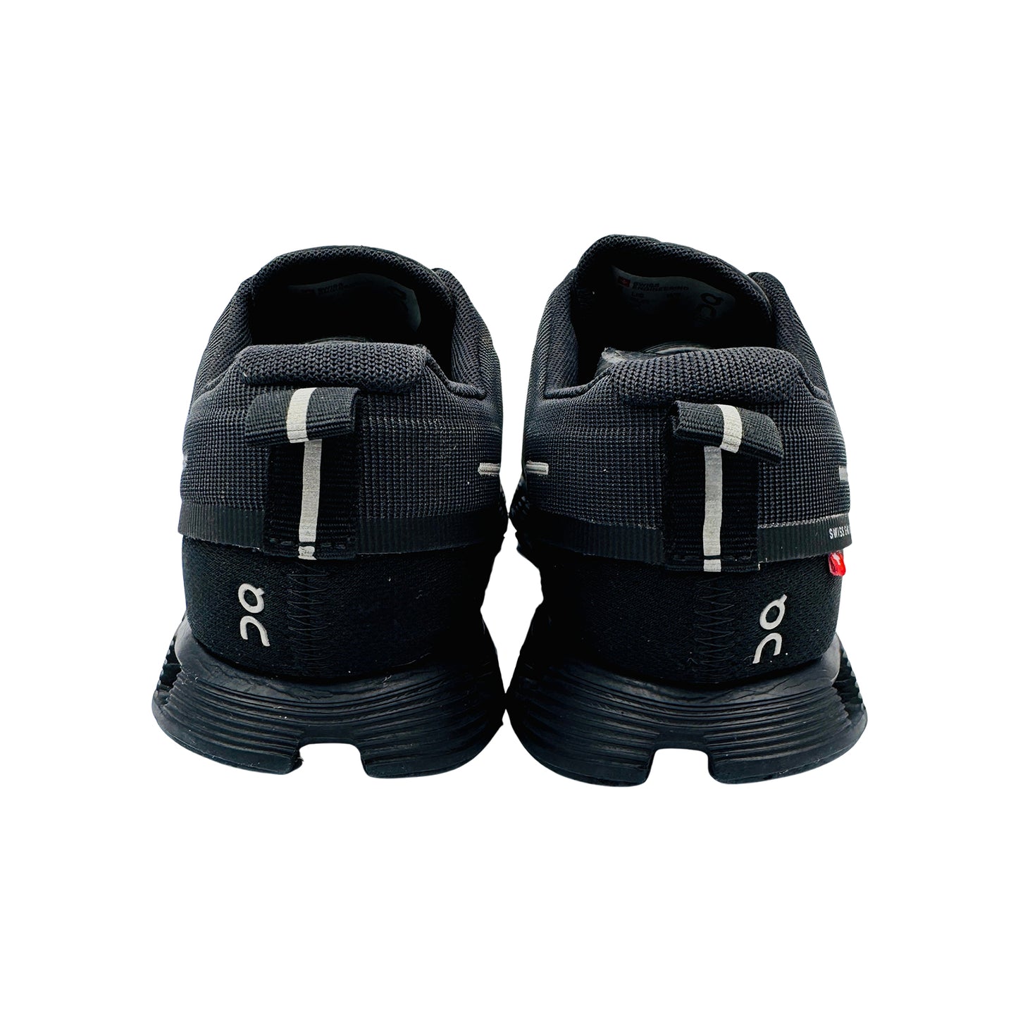 On Running Cloud 5 Waterproof Shoes (Size 39) - 59.98838