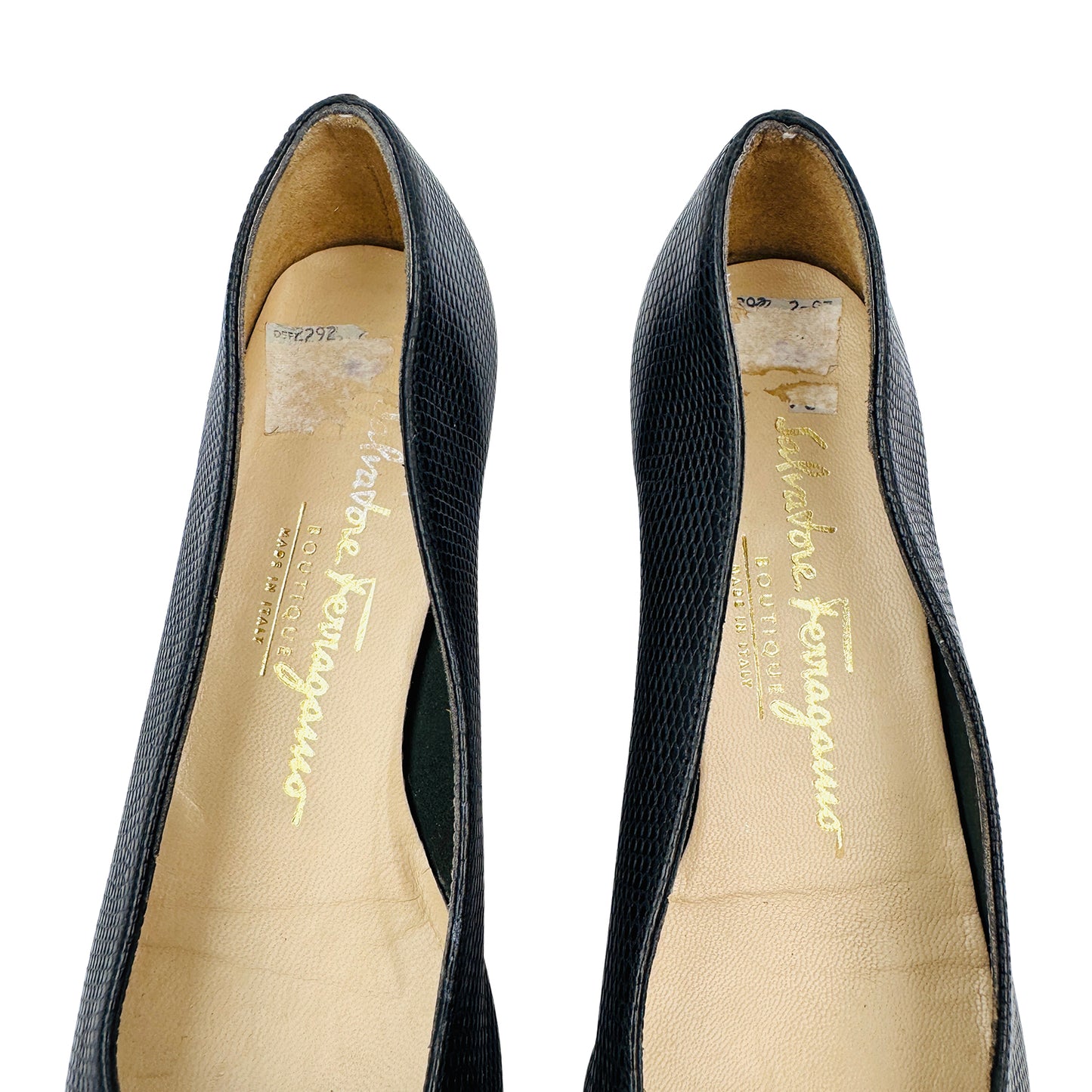 Salvatore Ferragamo Women's Vara Bow Grain Leather Pumps (Size 36)