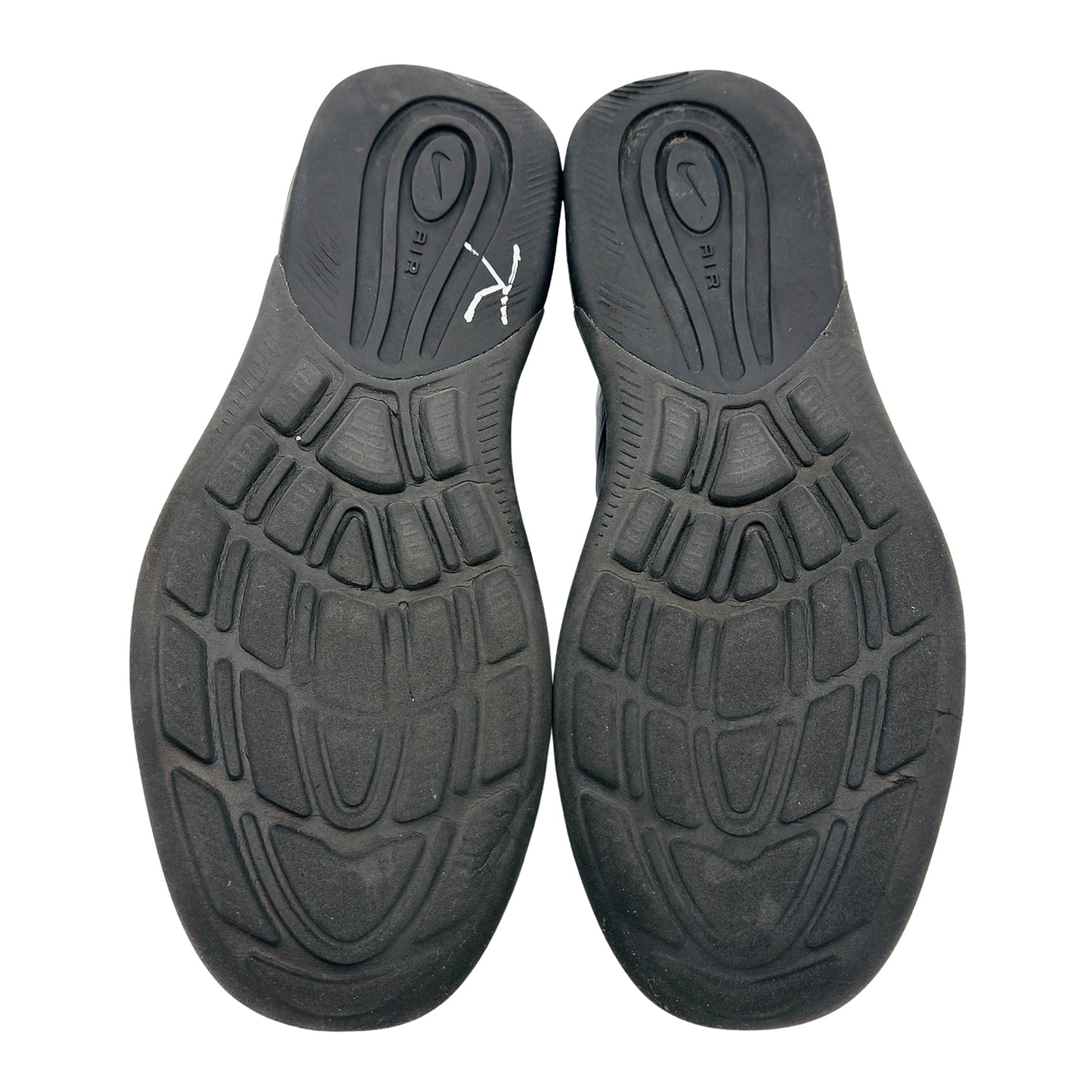 Nike Men's Air Max Axis Premium Shoes (Size 44/44.5) - AA2148-009