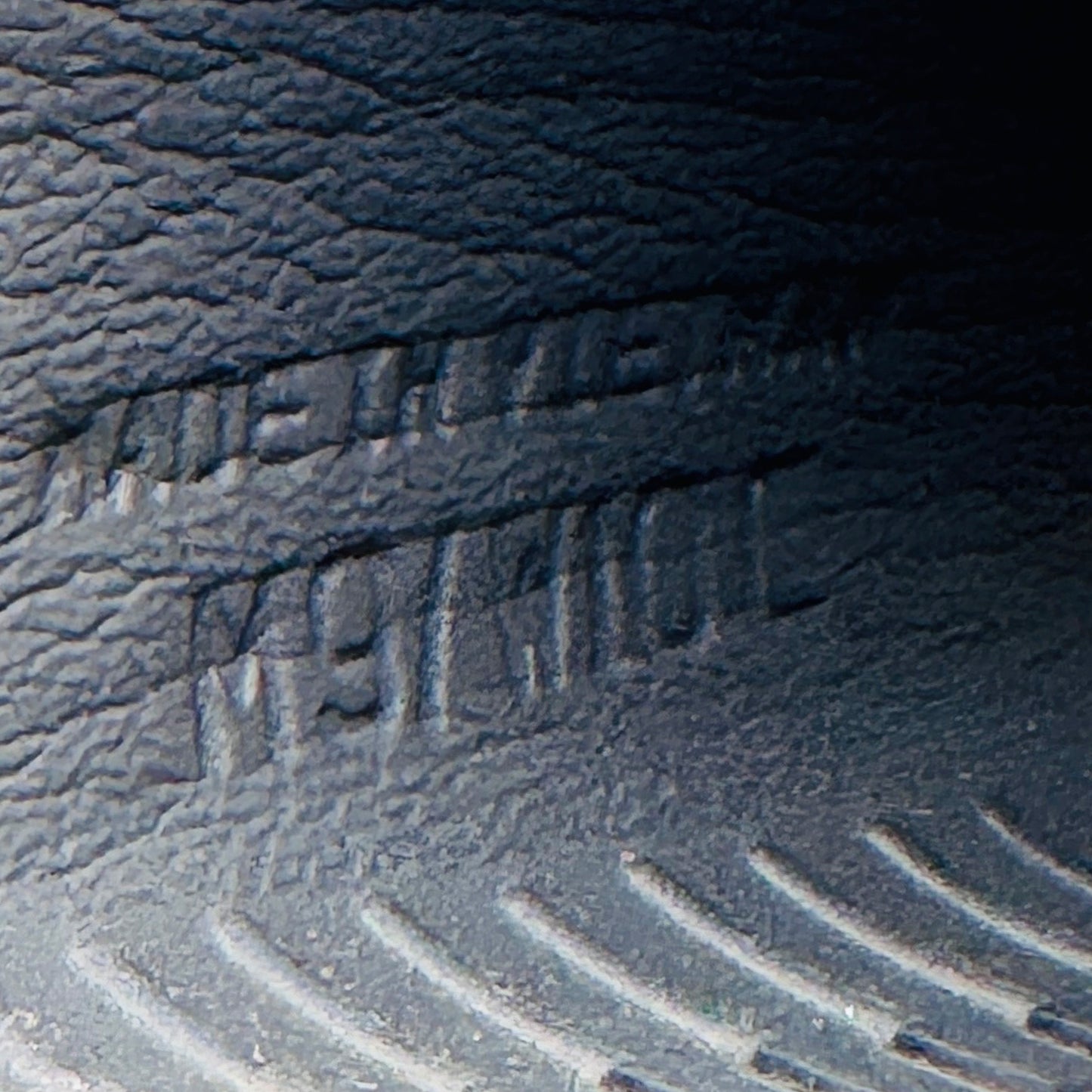 Inside Embossing image of Nike Men's Gray Kawa Slides