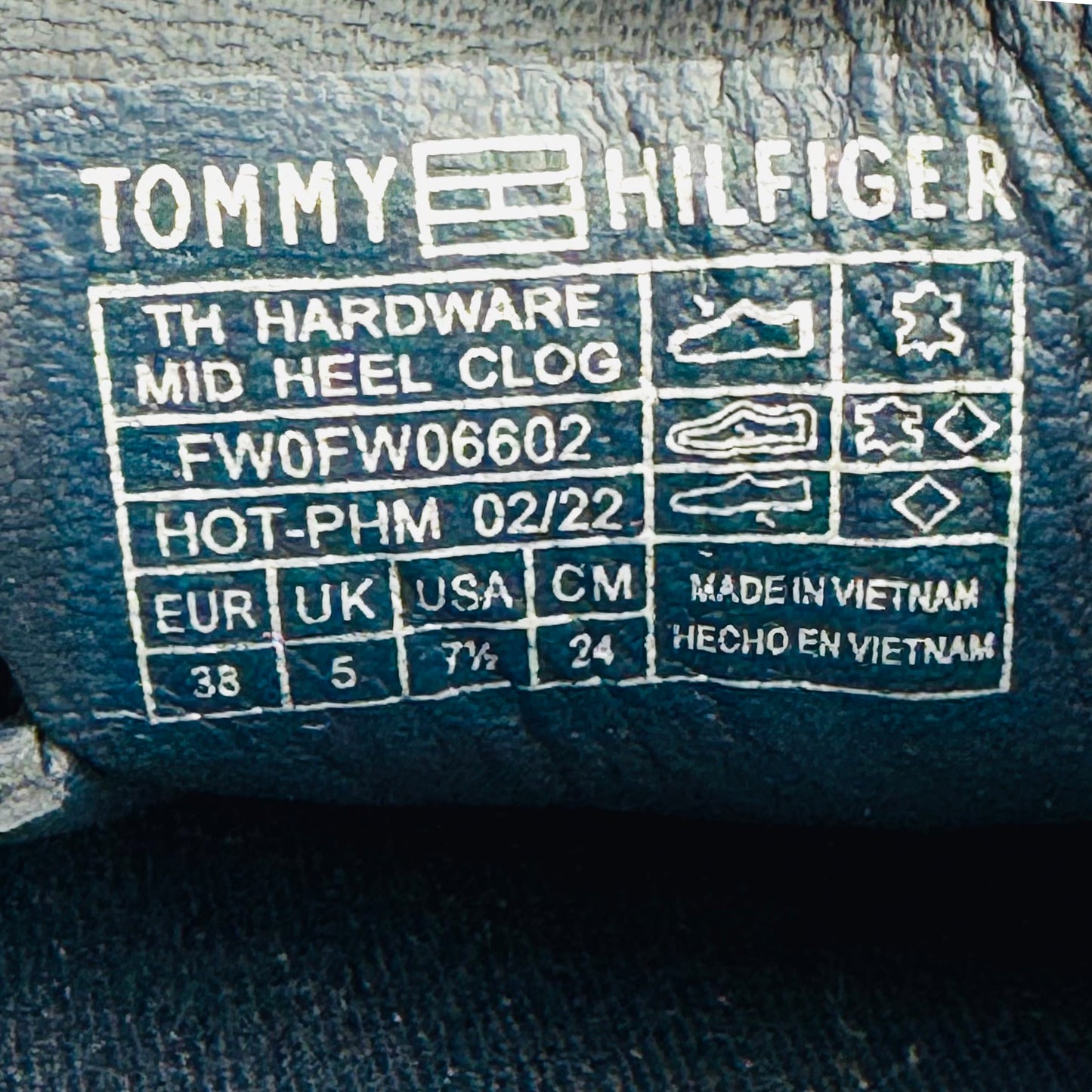 Tommy Hilfiger Hardware Mid Heel Clogs (Size 38) - FW0FW06602