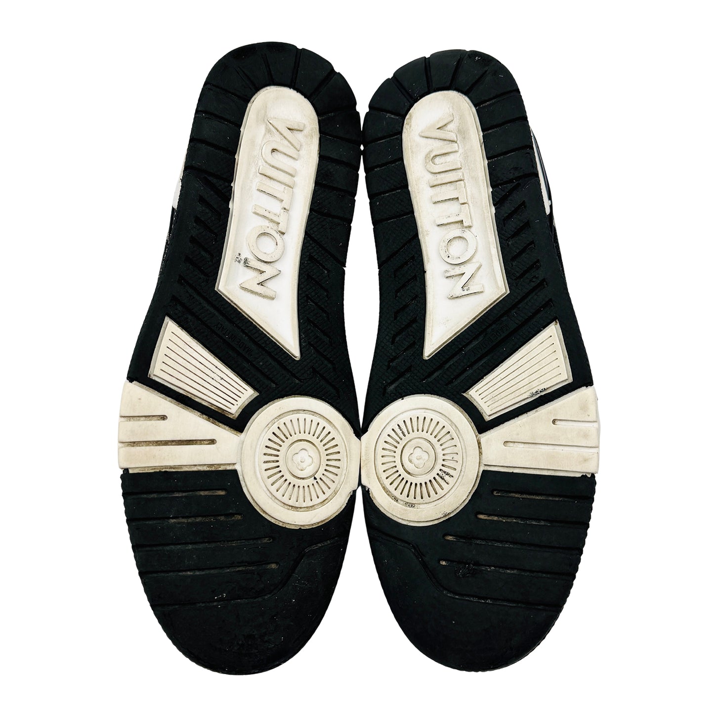 Louis Vuitton Men's Low Trainer Shoes (Size 42.5/43) - VL1221