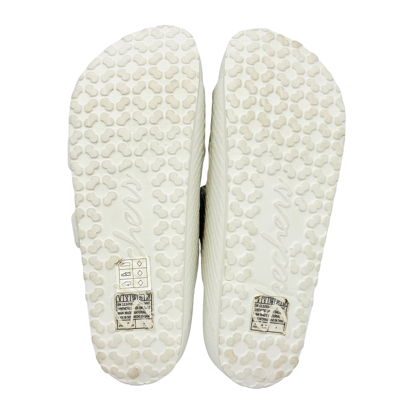 Outsole image of Skechers Women's Arch Fit Slippers (Size 38/39) - 111378 WHT