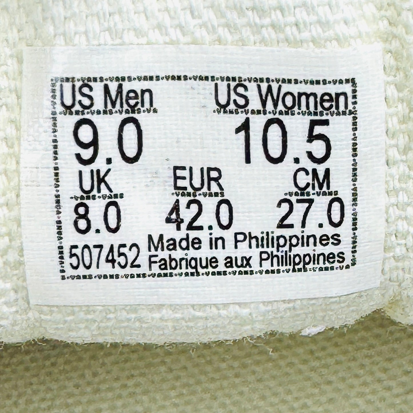 Vans Old Skool Black Sneakers (Size 42) - 507452