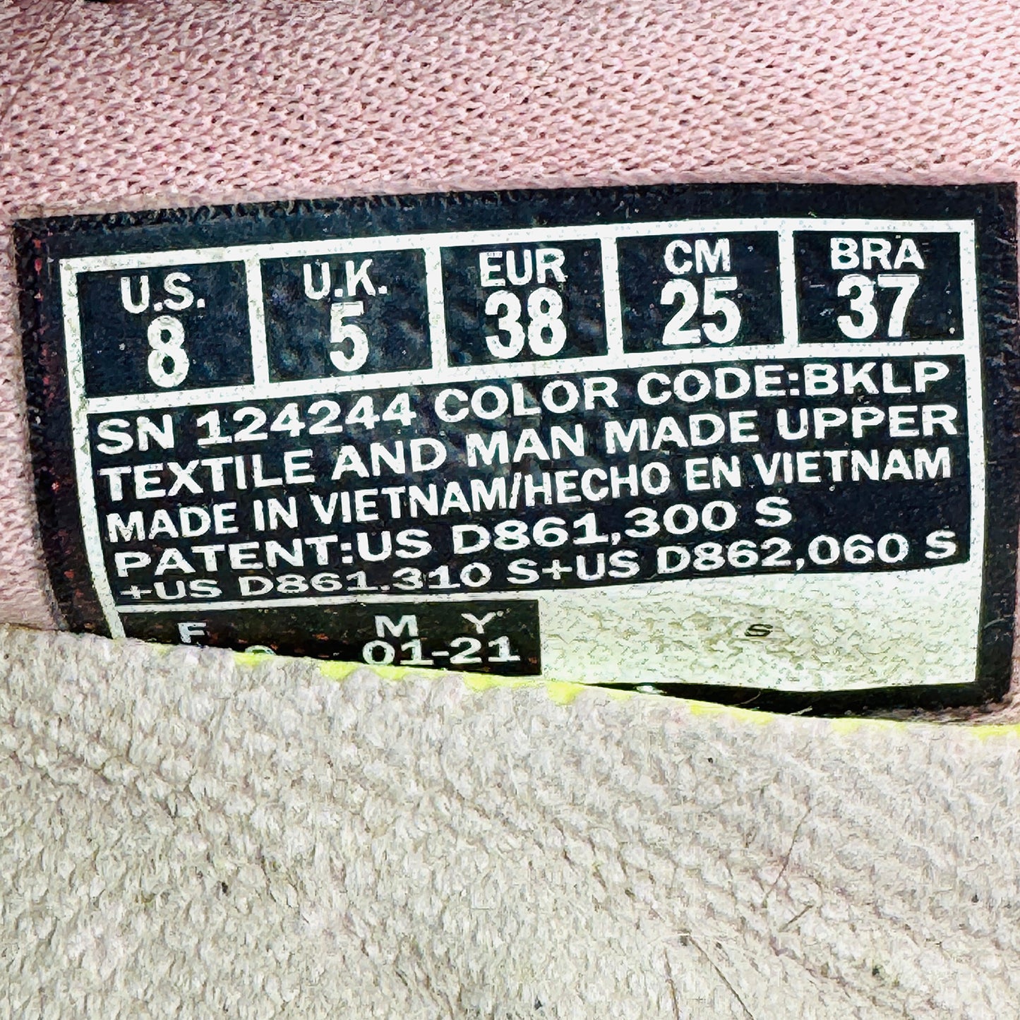 Skechers GOwalk 5 - Ocean Sparkle Shoes (Size 38) - 124244 BKLP