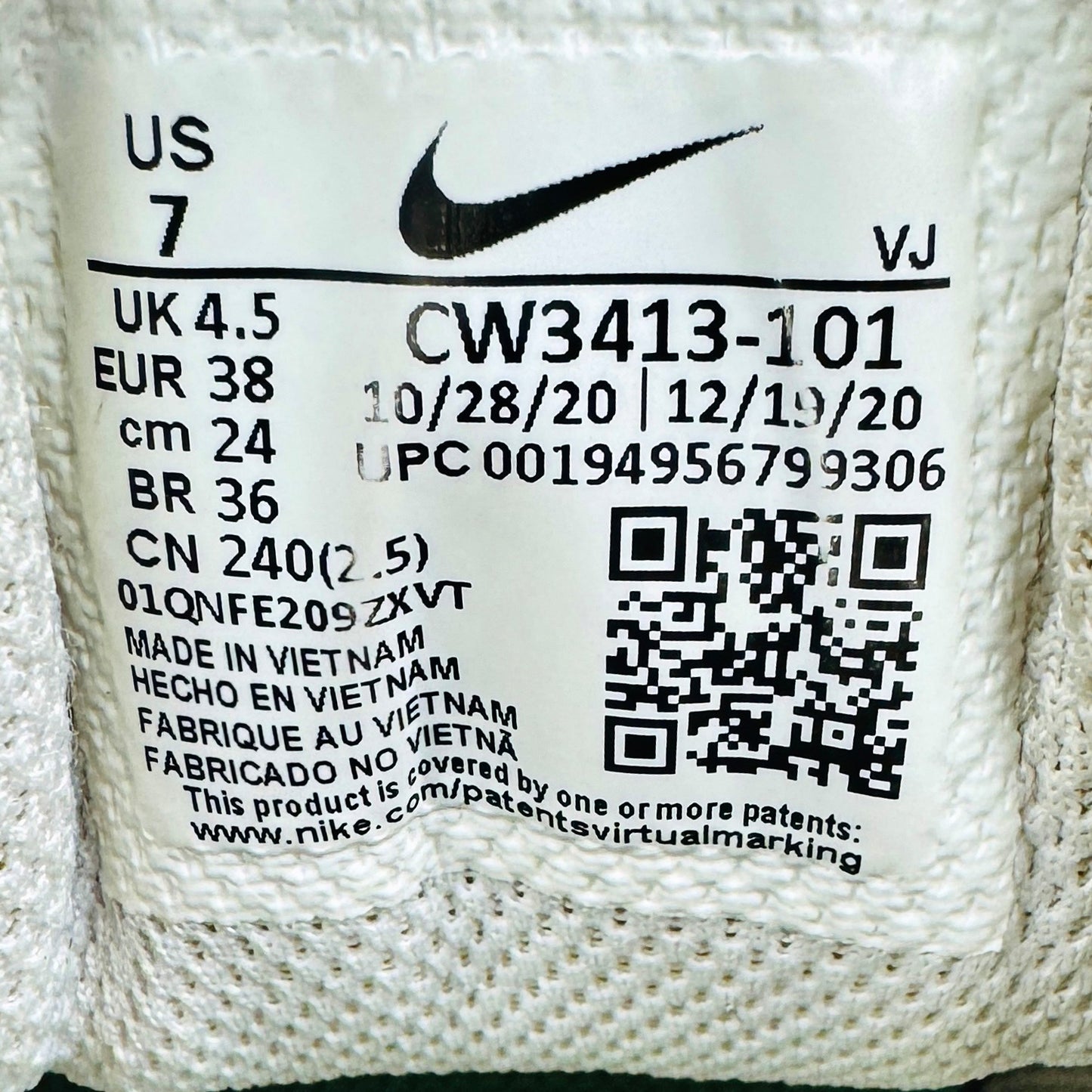 Nike Downshifter 11 'White Signal Green' Shoes (Size 38) - CW3413-101