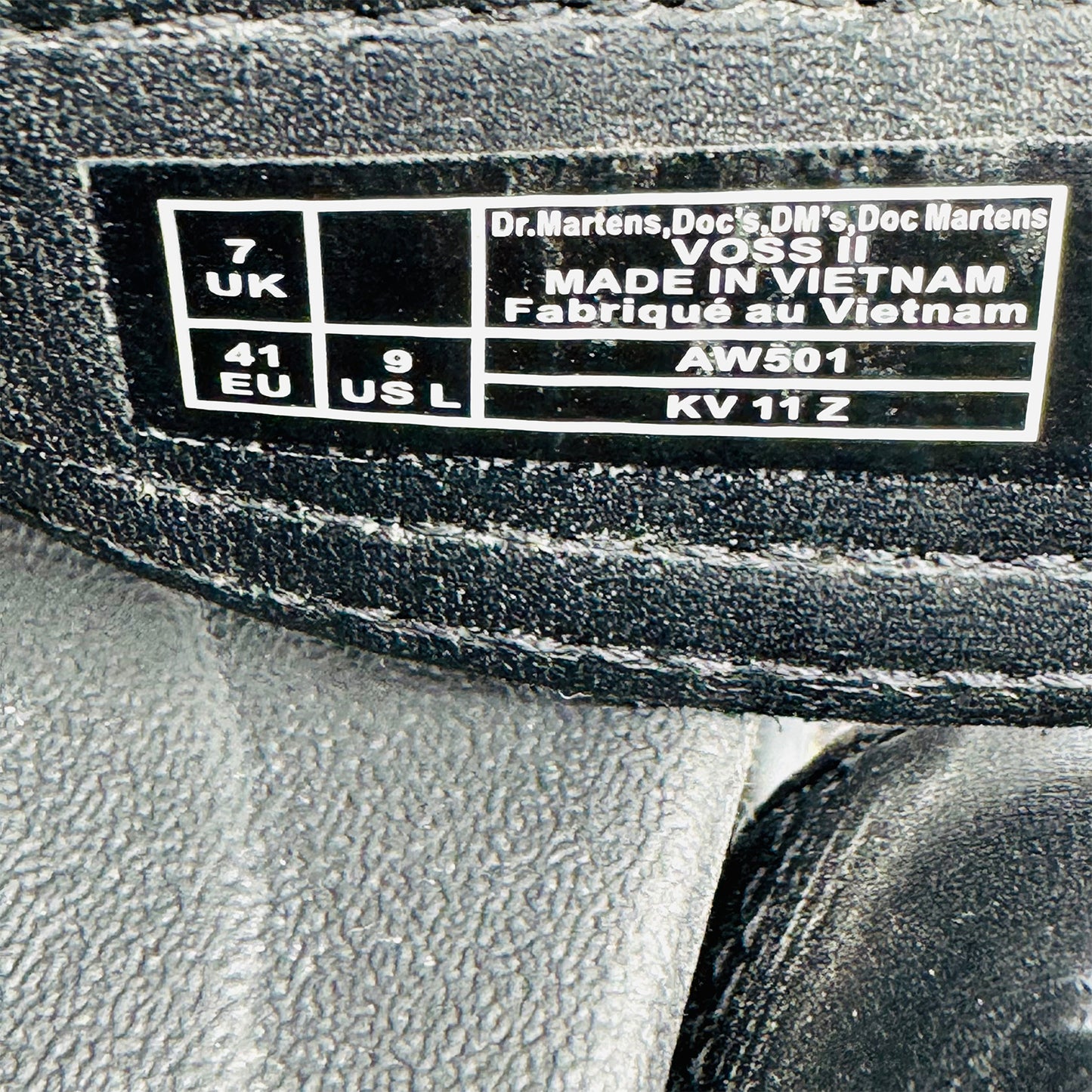 Dr. Martens Voss II leather Sandals (Size 41) - AW501