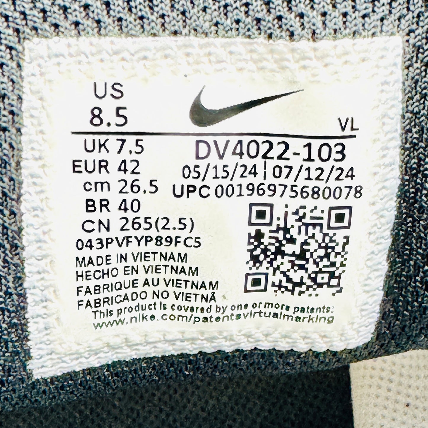 Nike Men's Winflo 10 Shoes (Size 42) - DV4022-103
