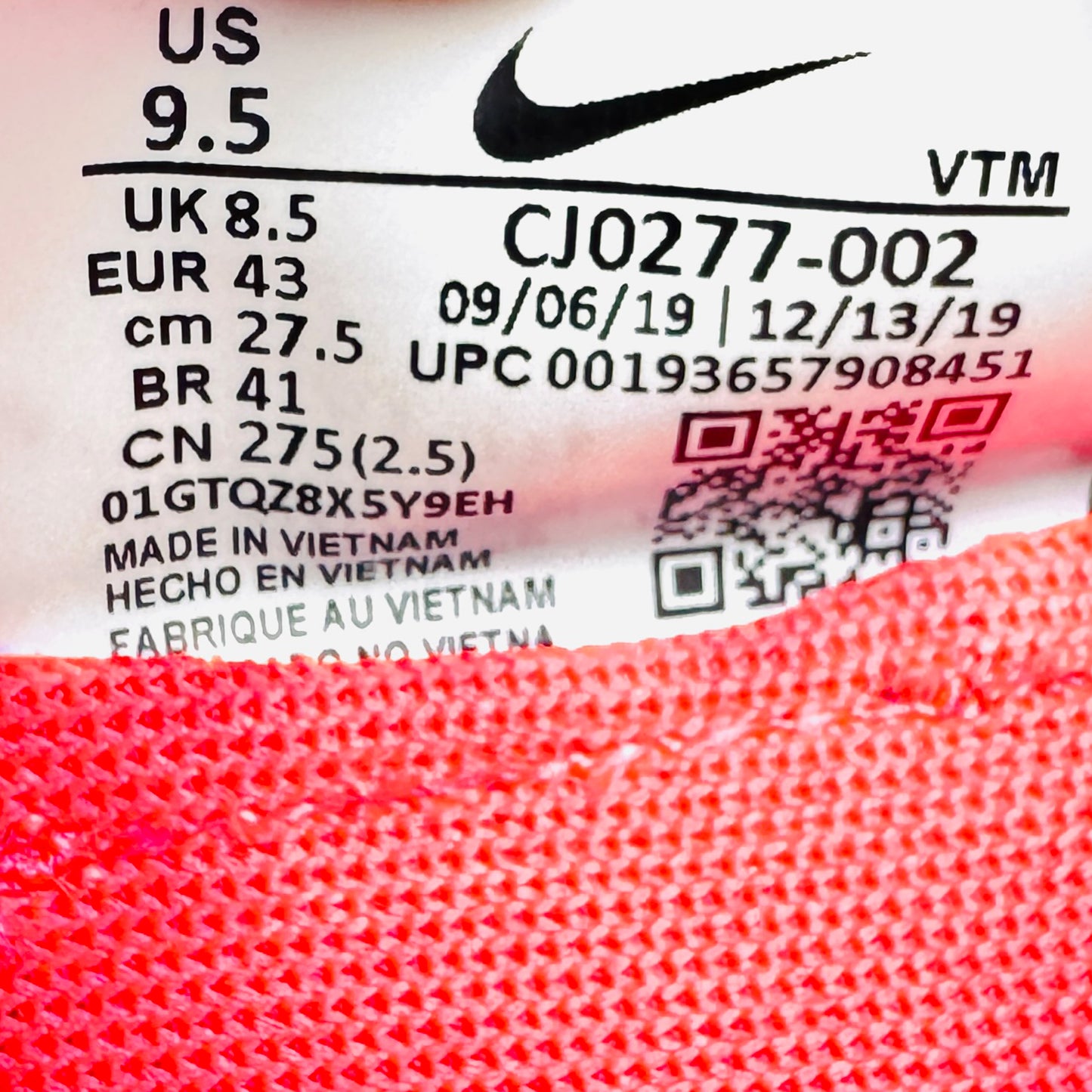 Nike React Phantom Run Flyknit 2 Shoes (Size 43) - CJ0277-002
