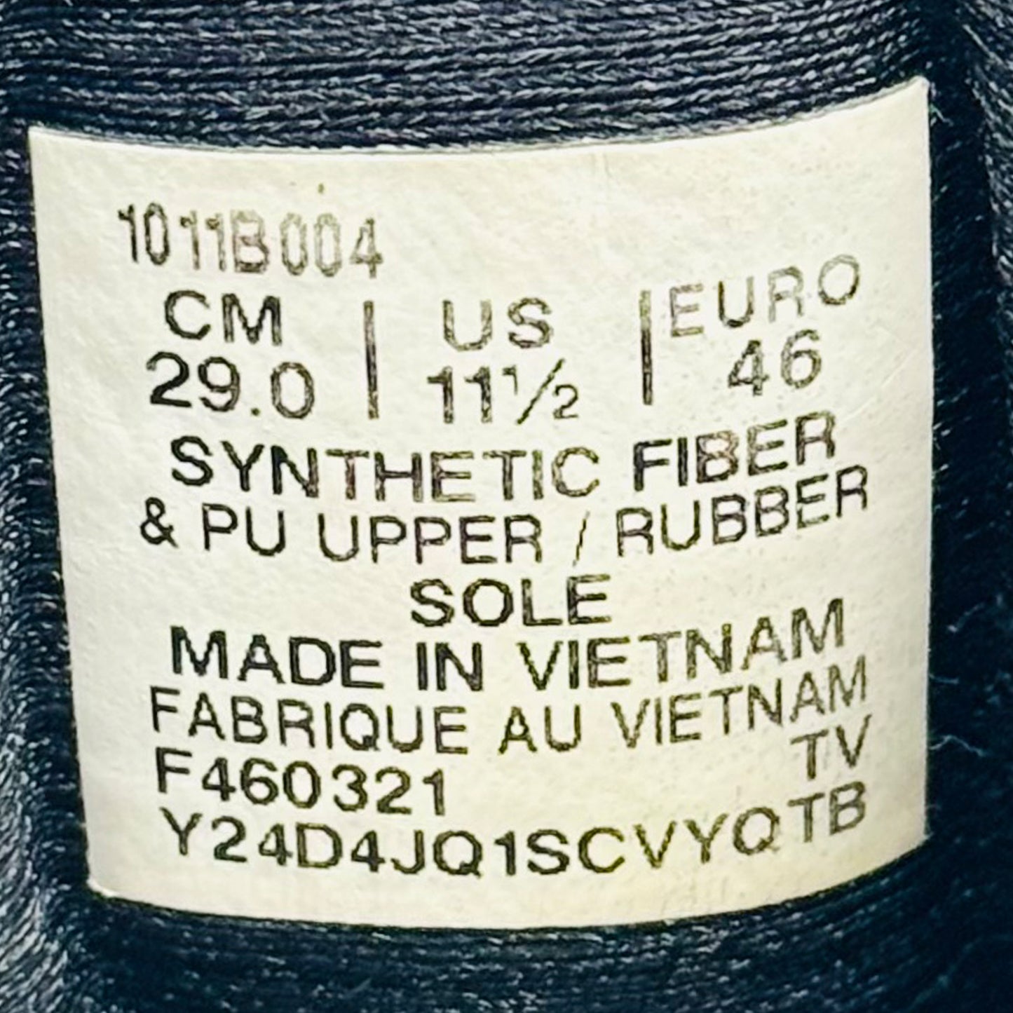 ASICS GEL-NIMBUS 23 Shoes (Size 46) - 1011B004