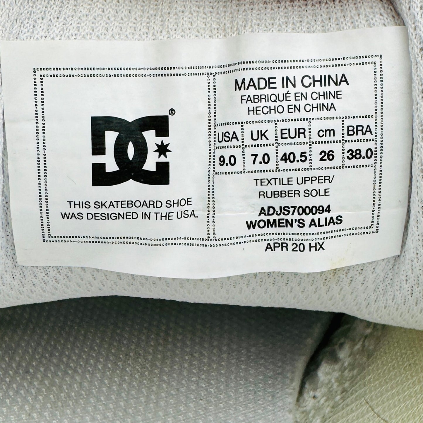 DC Alias White Sneakers (Size 40.5) - ADJS700094