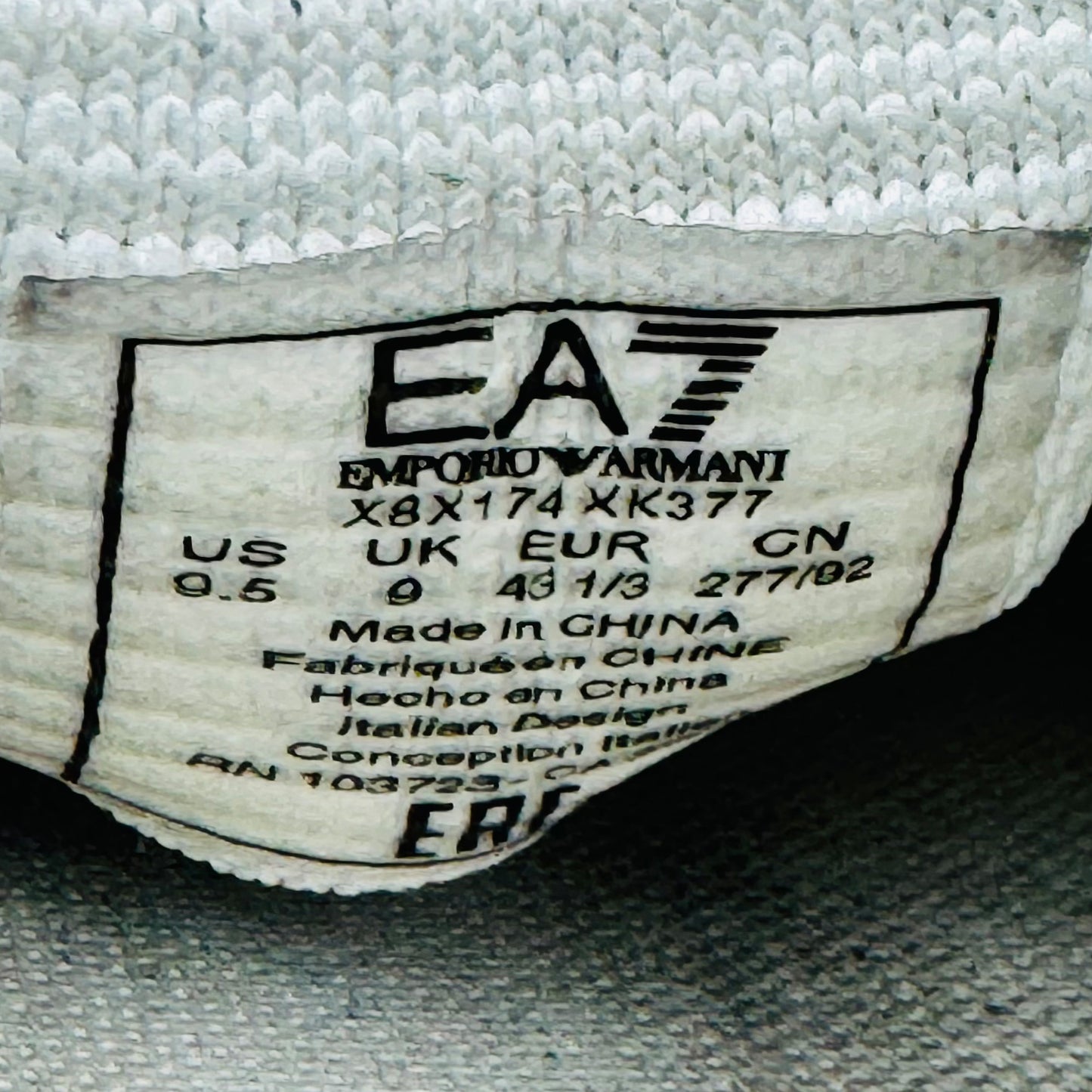 EA7 Emporio Armani Infinity Cage Sneakers (Size 43.5) - X8X174 XK377