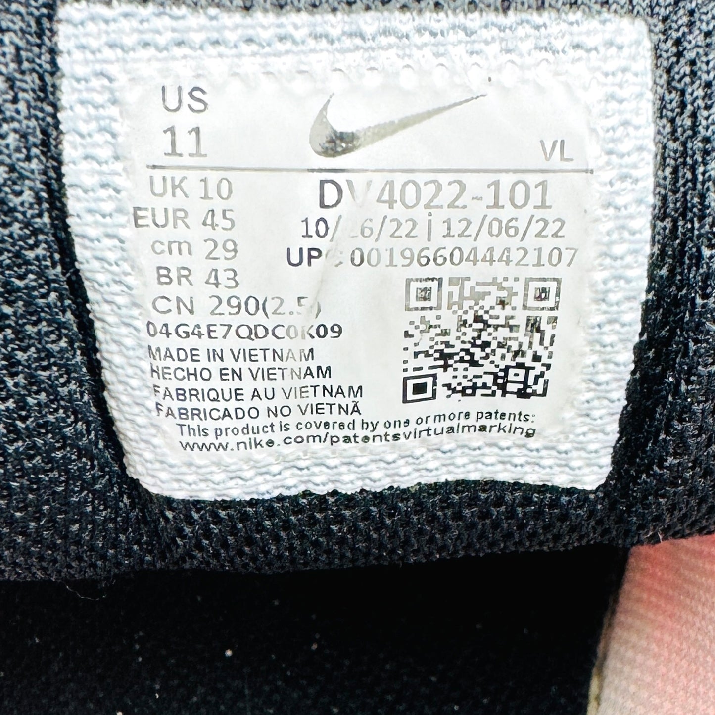 Nike Air Zoom Winflo 10 Shoes (Size 45) - DV4022-101