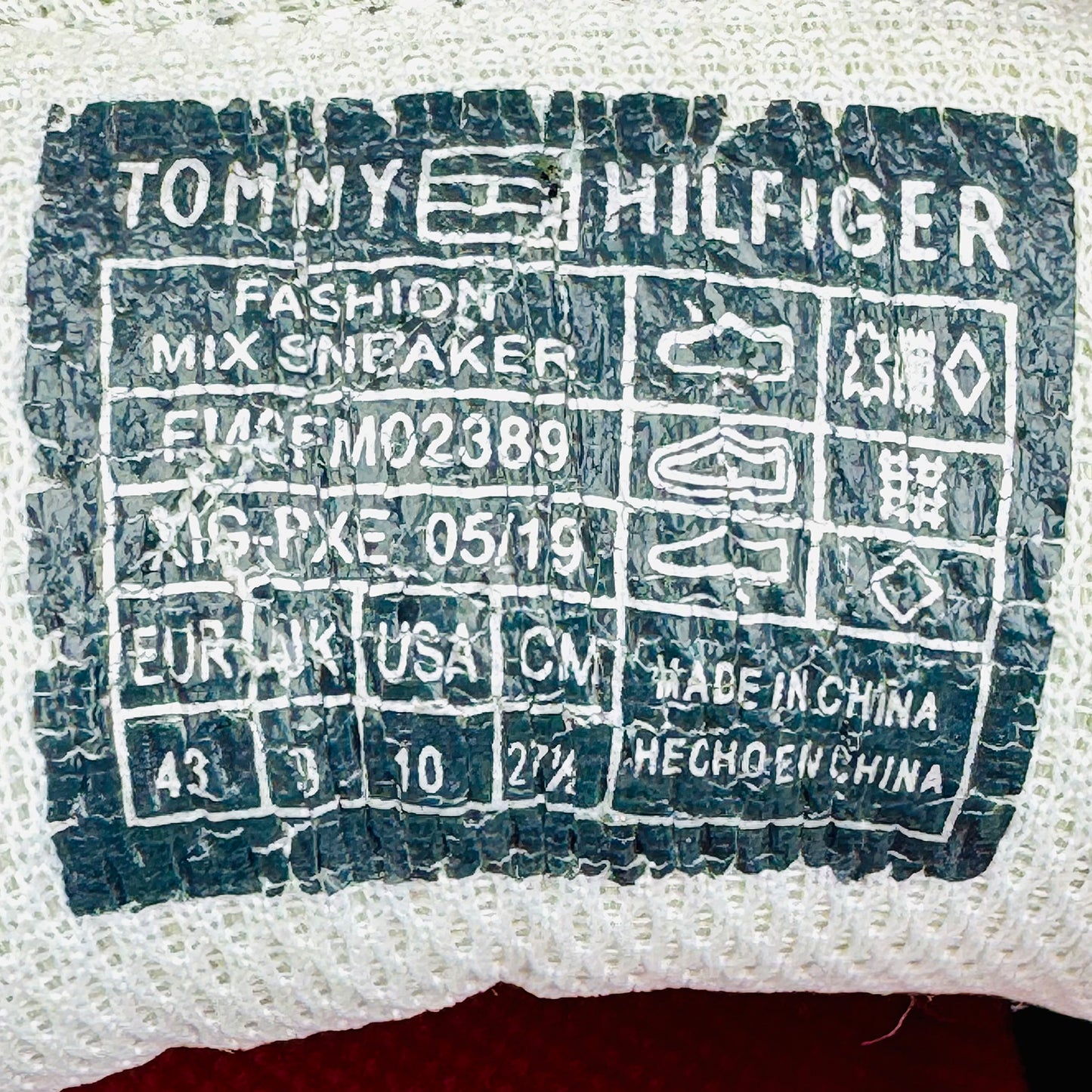 Tommy Hilfiger Fashion Mix Sneakers (Size 43) - FM0FM02389