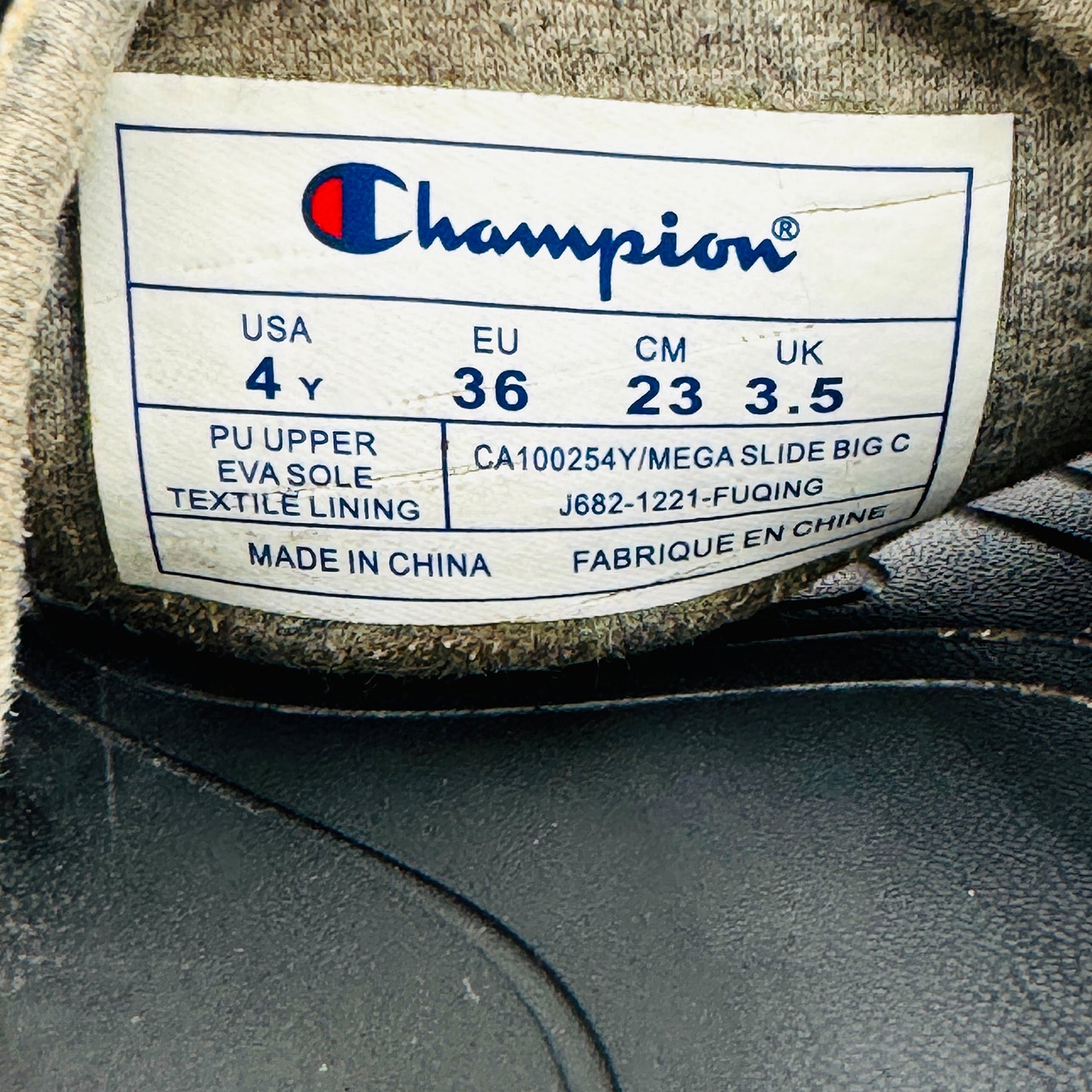 Champion Mega Black Slides (Size 36) - CA100254Y