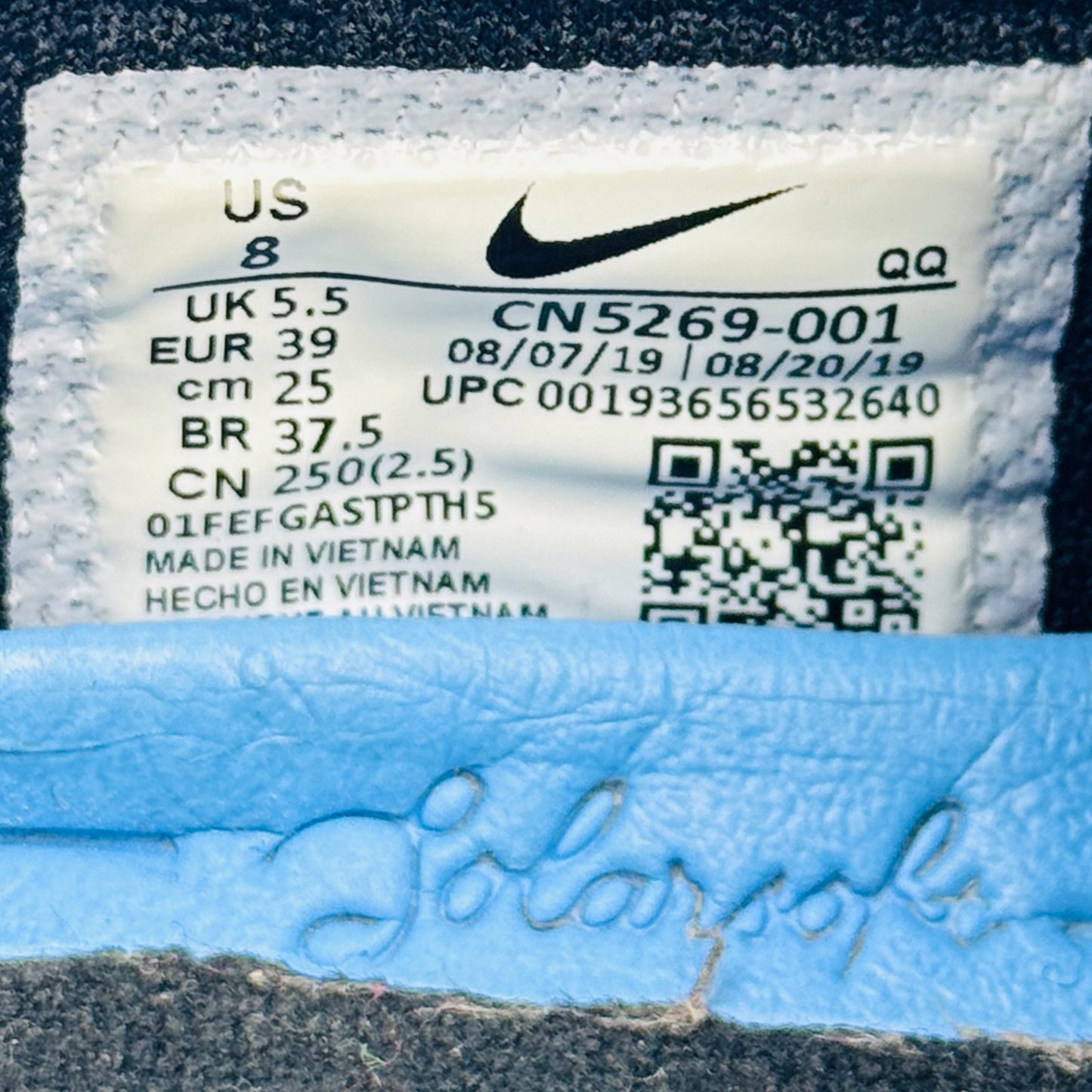 Nike SB Charge Canvas Sneakers (Size 39) - CN5269-001
