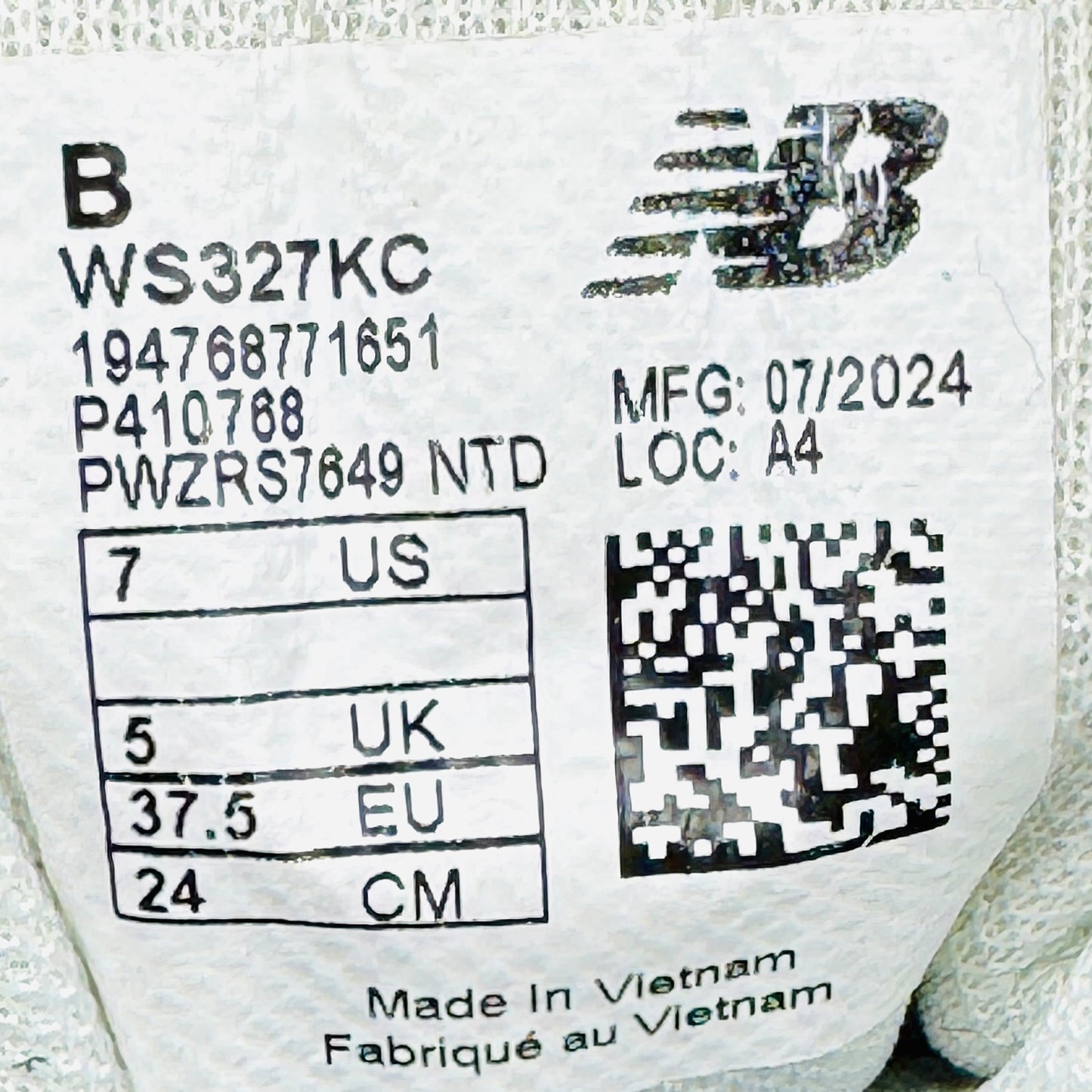 New Balance 327 Sneakers (Size 37.5) - WS327KC