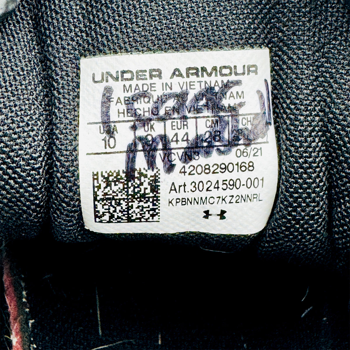 Under Armour Charged Assert 9 'Black White' Shoes (Size 44) - 3024590-001