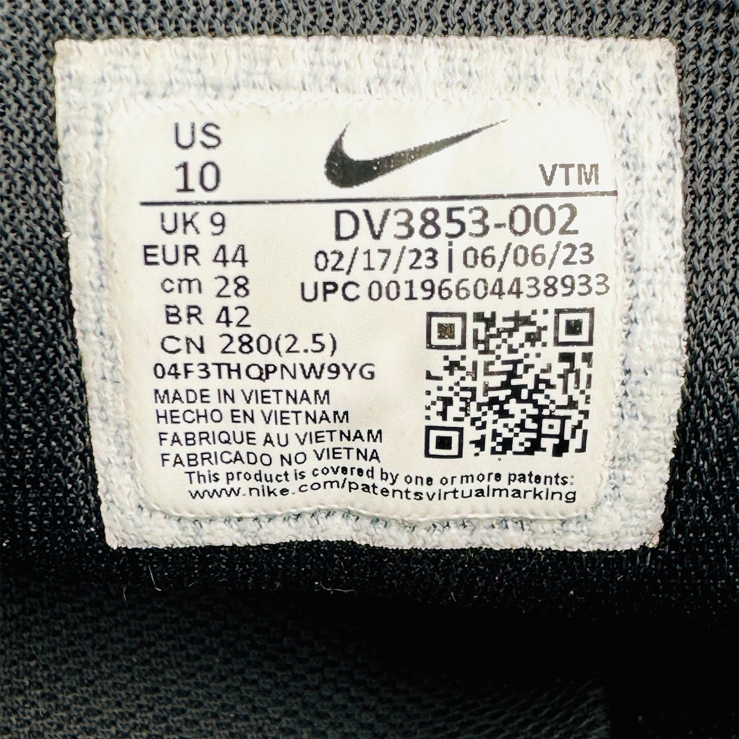 Nike Air Zoom Pegasus 40 Shoes (Size 44) - DV3853-002
