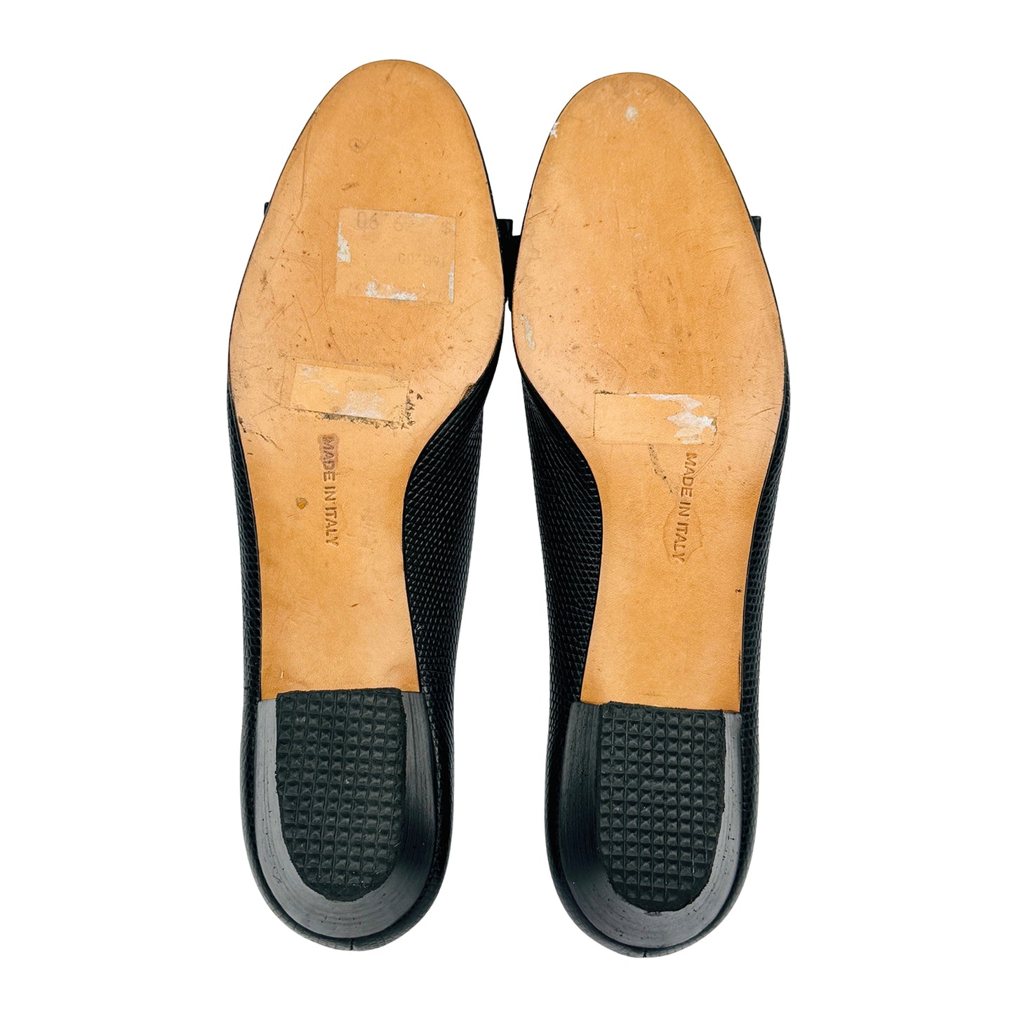 Salvatore Ferragamo Women's Vara Bow Grain Leather Pumps (Size 36)