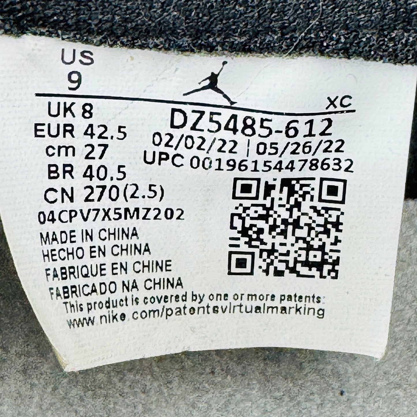 Nike Air Jordan 1 High 'Chicago' Sneakers (Size 42.5) - DZ5485-612