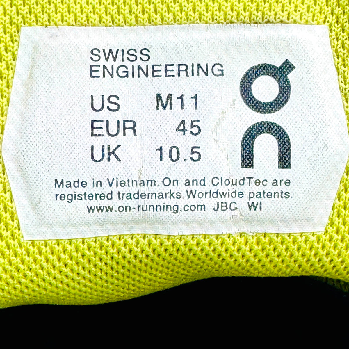 On Running Men's Cloudventure Shoes (Size 45) - 22.99619