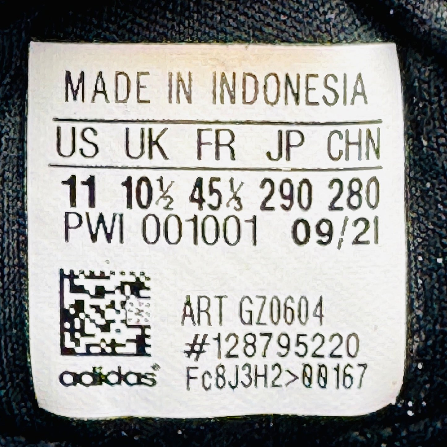 Inside Made, Sole, Size printing image of Adidas EQ21 Run Men's Sneakers (Size 45/45.5) - GZ0604
