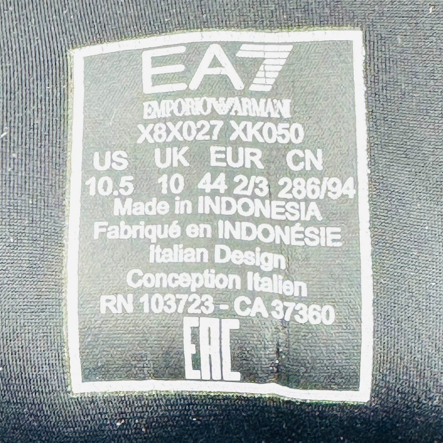 Emporio Armani EA7 Sneakers (Size 44.5) - X8X027 XK050