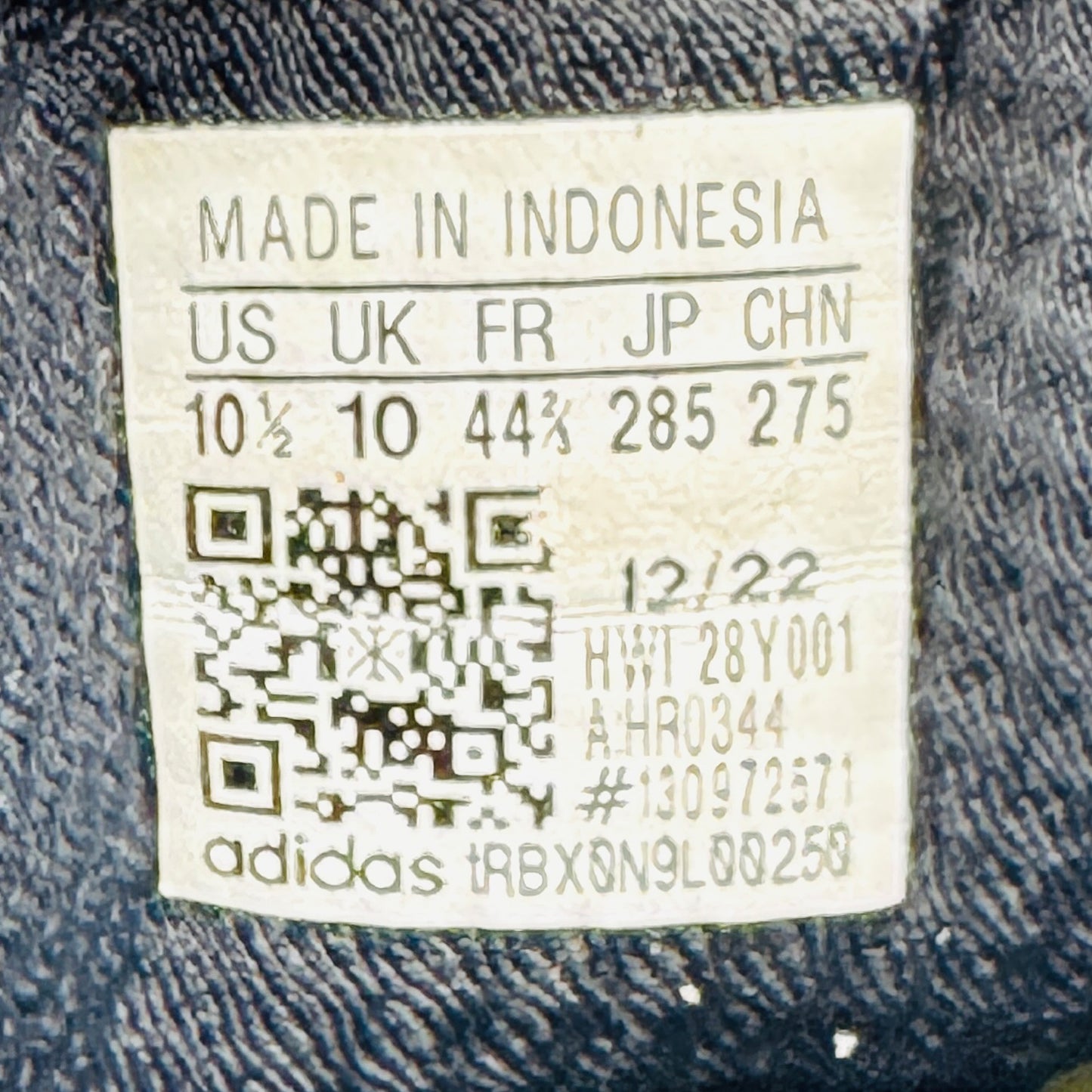 Inside Made, Size, Code printing image of Adidas Kaptir 2.0 Sneakers (Size 44.5) - HR0344