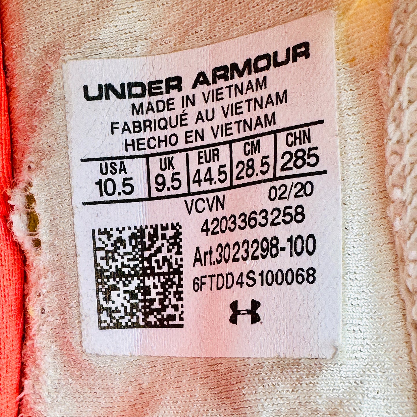 Under Armour HOVR Phantom RN Shoes (Size 44.5) - 3023298-100