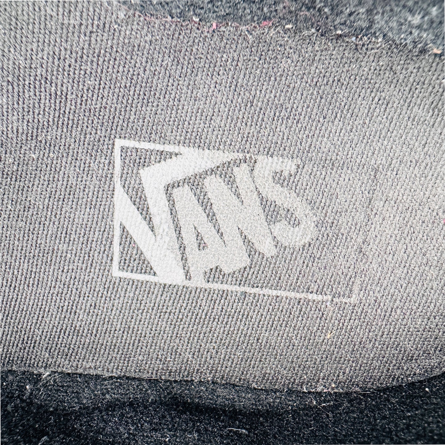 Vans Men's Atwood Black Leather Classic Sneakers (Size 43)