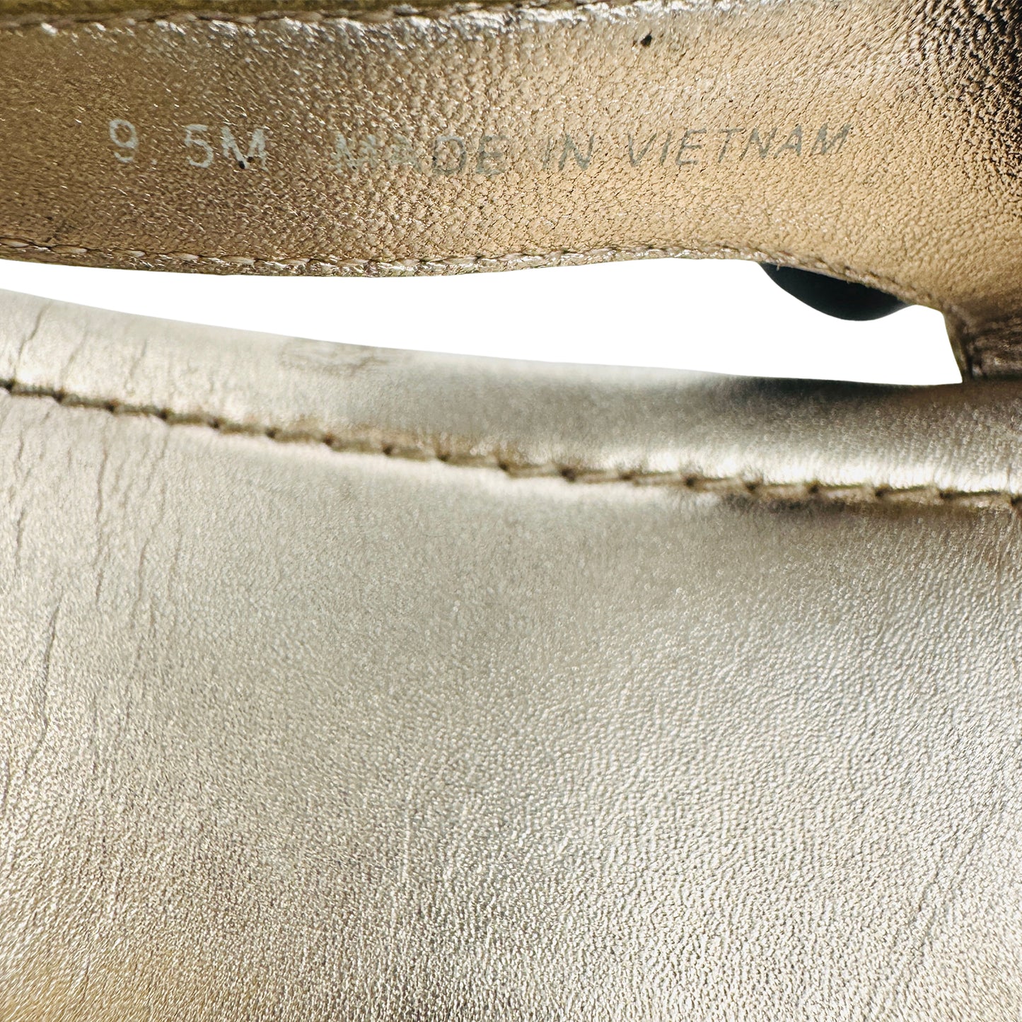 Tory Burch Women's 'Metallic Gold' Sandals (Size 39.5)