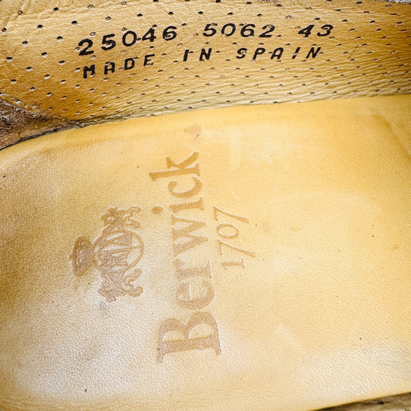 Berwick 1707 Black Penny Loafers (Size 43/43.5) - 5062