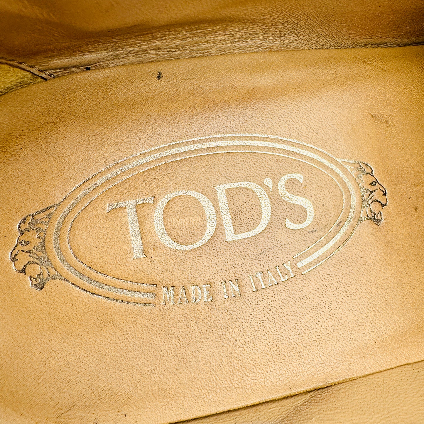Inside Sole Brand, Made Embossing image of Tod's Men's Black Loafer (Size 42/42.5) - XXM51B00010S5PB999