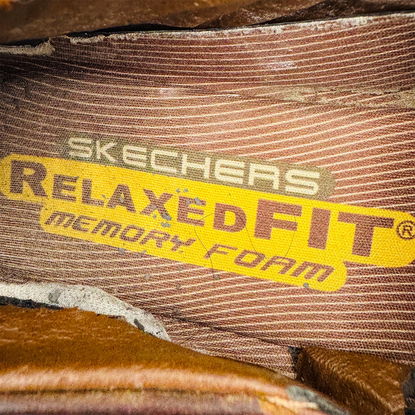 Skechers Relaxed Fit Superior Gains Shoes (Size 42.5) - 63697 CDB