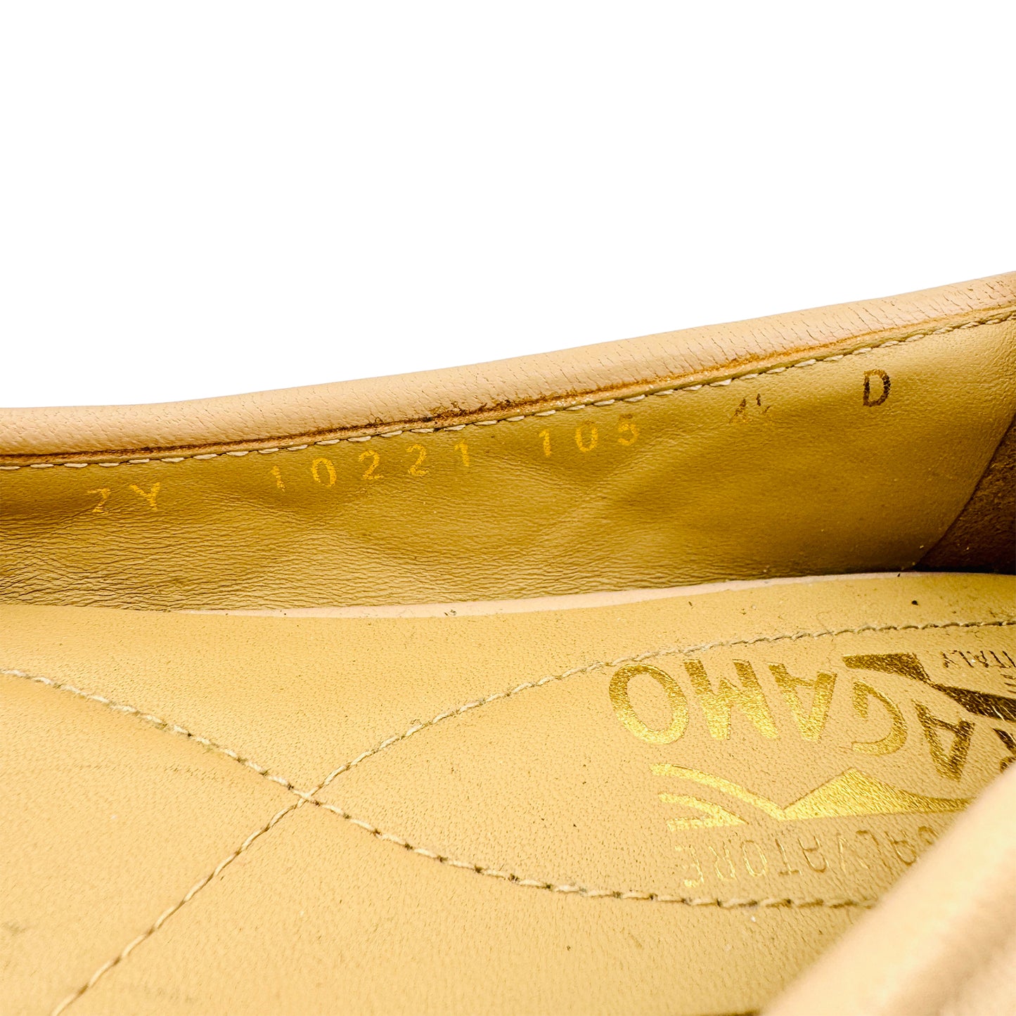 Salvatore Ferragamo Varina Ballet Flats (Size 35)